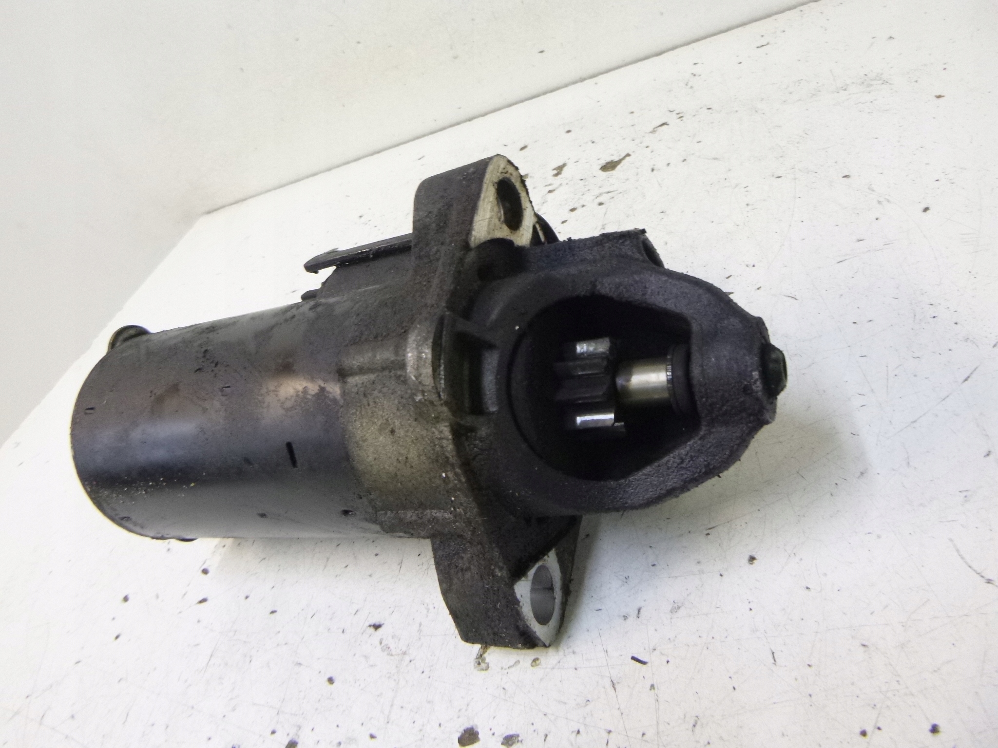 startér Audi A6 C5 2.4 1998r.