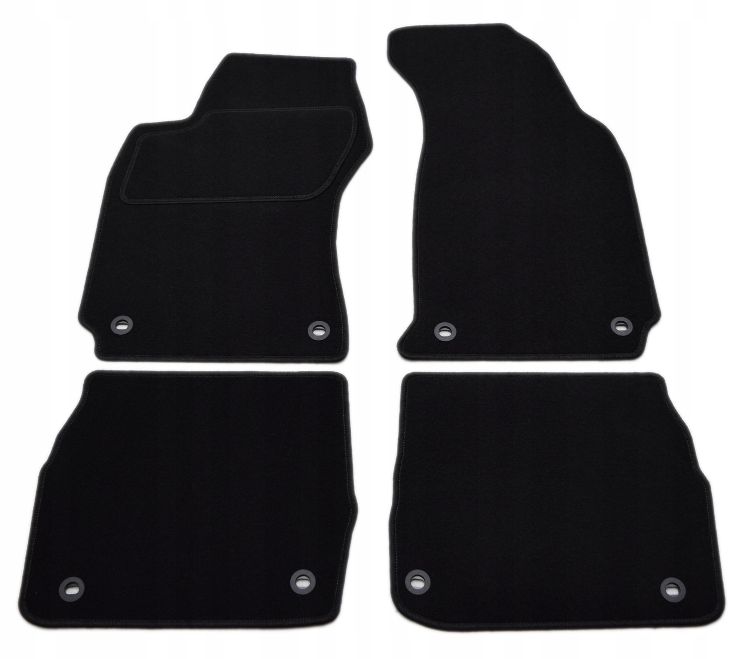 

Skoda Superb 2002-2008r. Dywaniki welurowe Economy