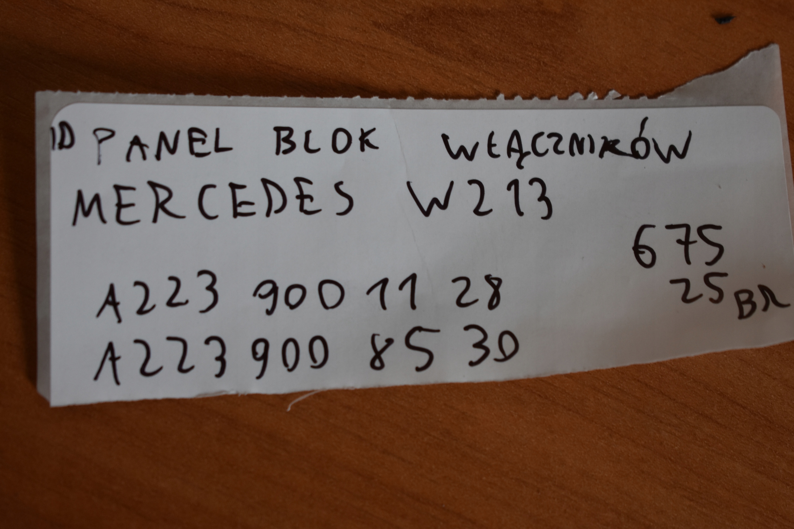 IDEALNY PANEL BLOK WLACZNIKOW MERCEDES W213 1