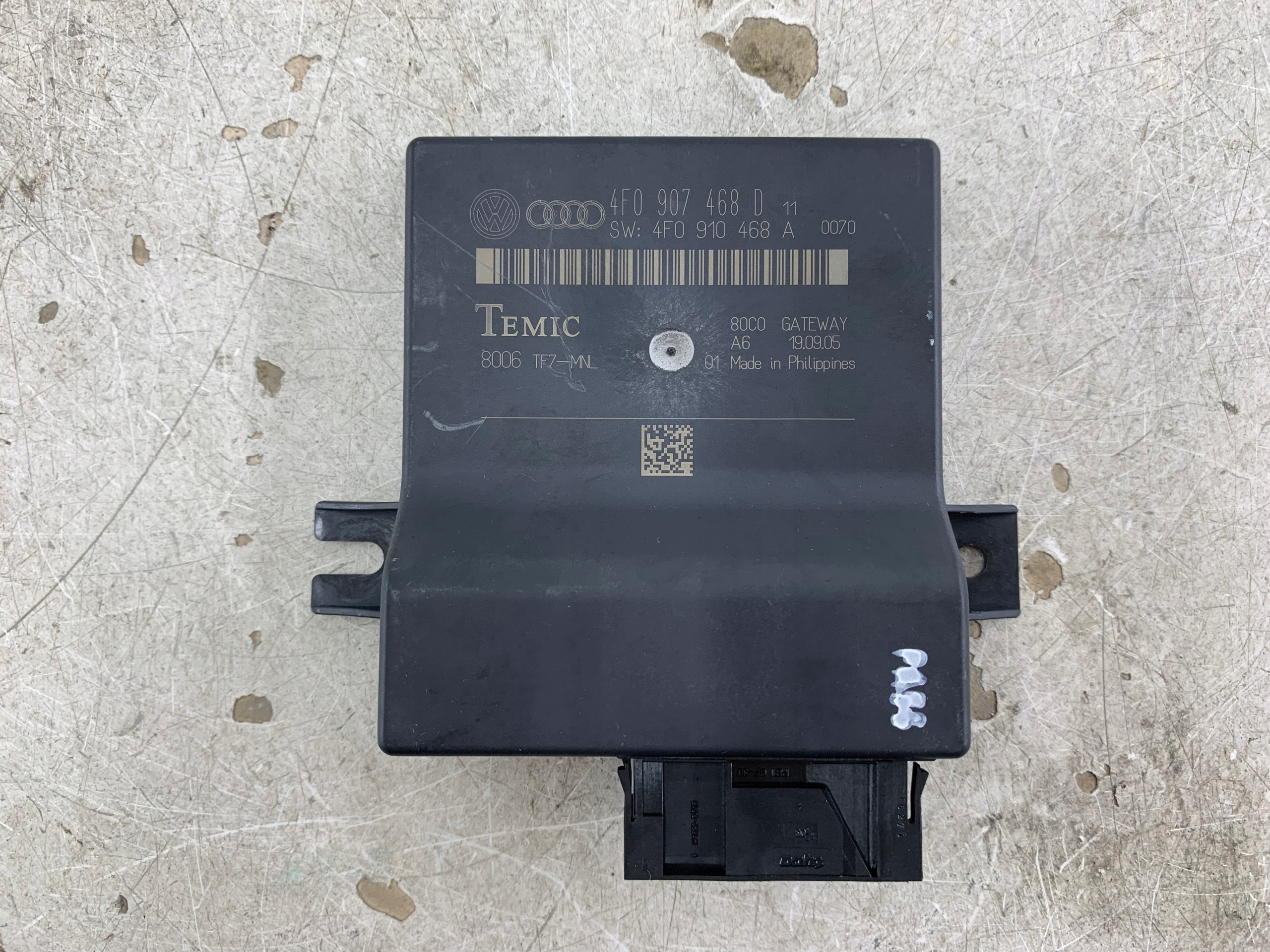 AUDI A6 C6 bedienteil modul GATEAWAY 4F0907468D