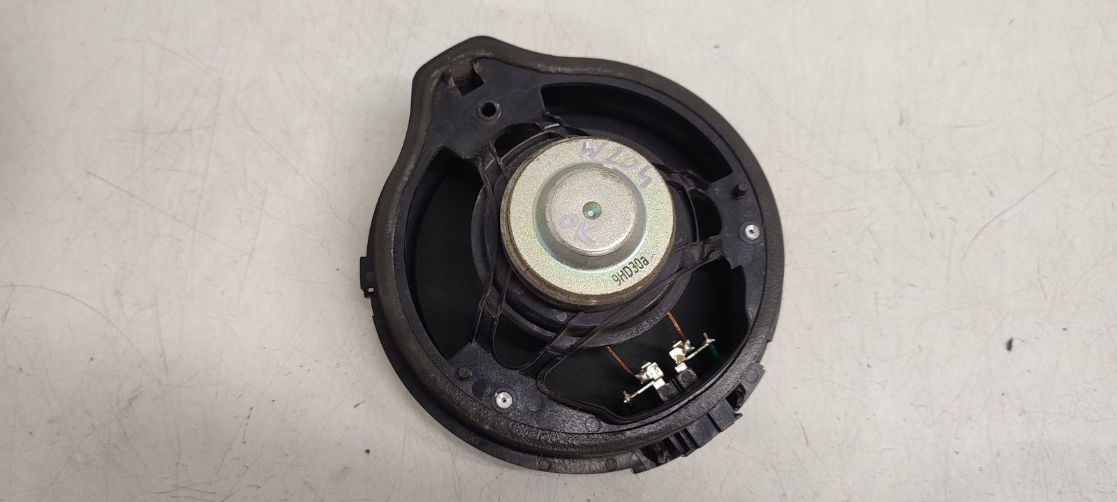 speaker speakers door Mercedes W204