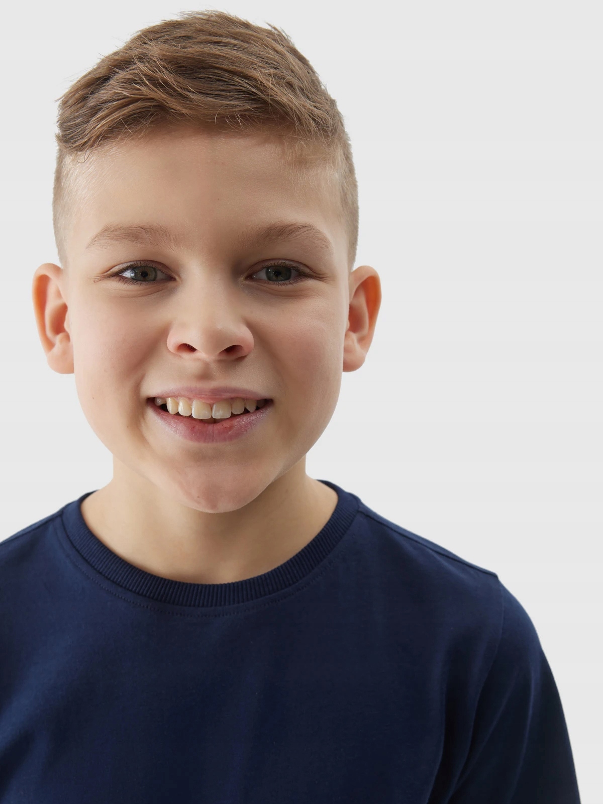 4F T-SHIRT CHŁOPIĘCY GŁADKI KOSZULKA DZIECIĘCA BASIC SS24 Kod producenta TTSHM1116