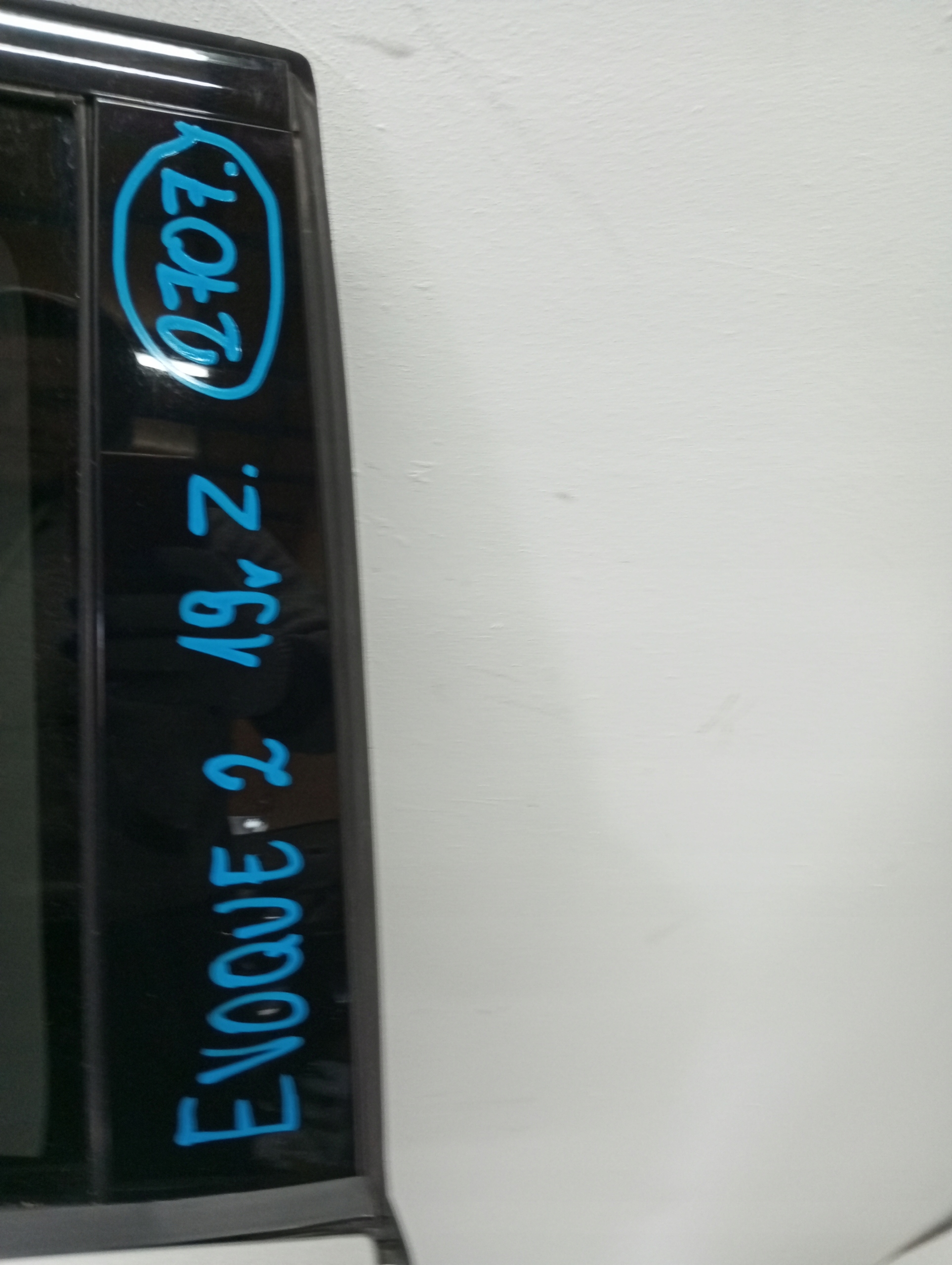 door right rear. RANGE ROVER EVOQUE II 19R