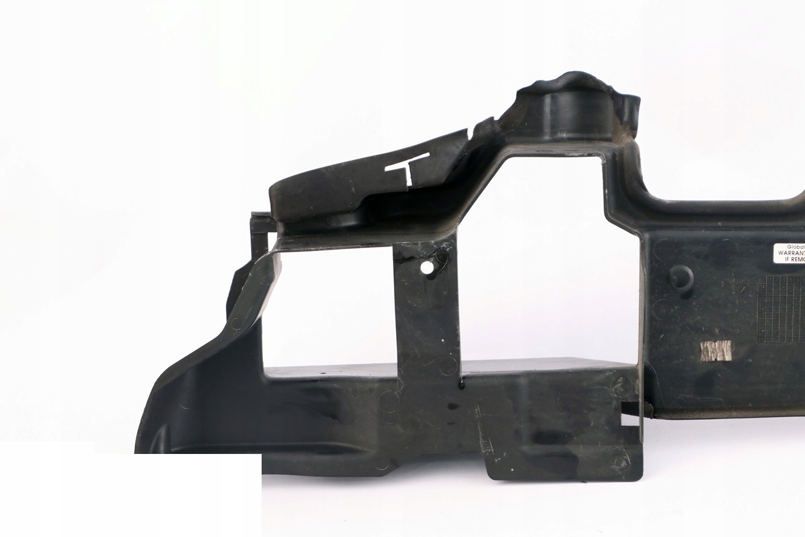 BMW E65 E66 E67 канал Воздух правый передний