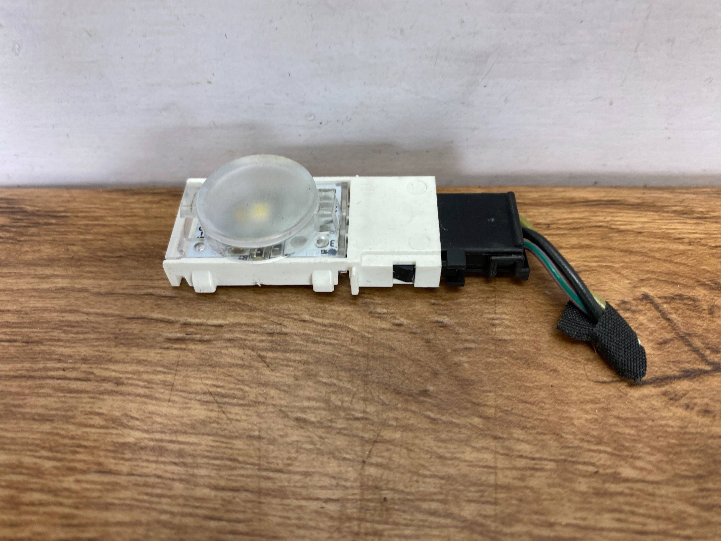light podswietlenie nog passenger compartments Cadillac CTS III 2014+