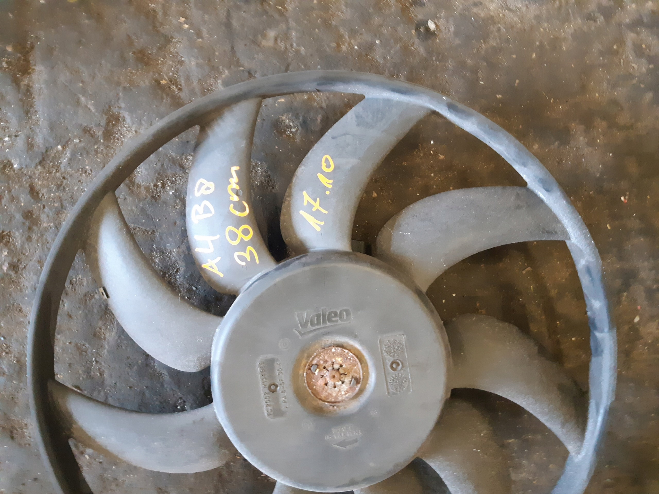 AUDI A4 B8 A5 8T ventilátor chladiče DUZY 380MM 993454J-B