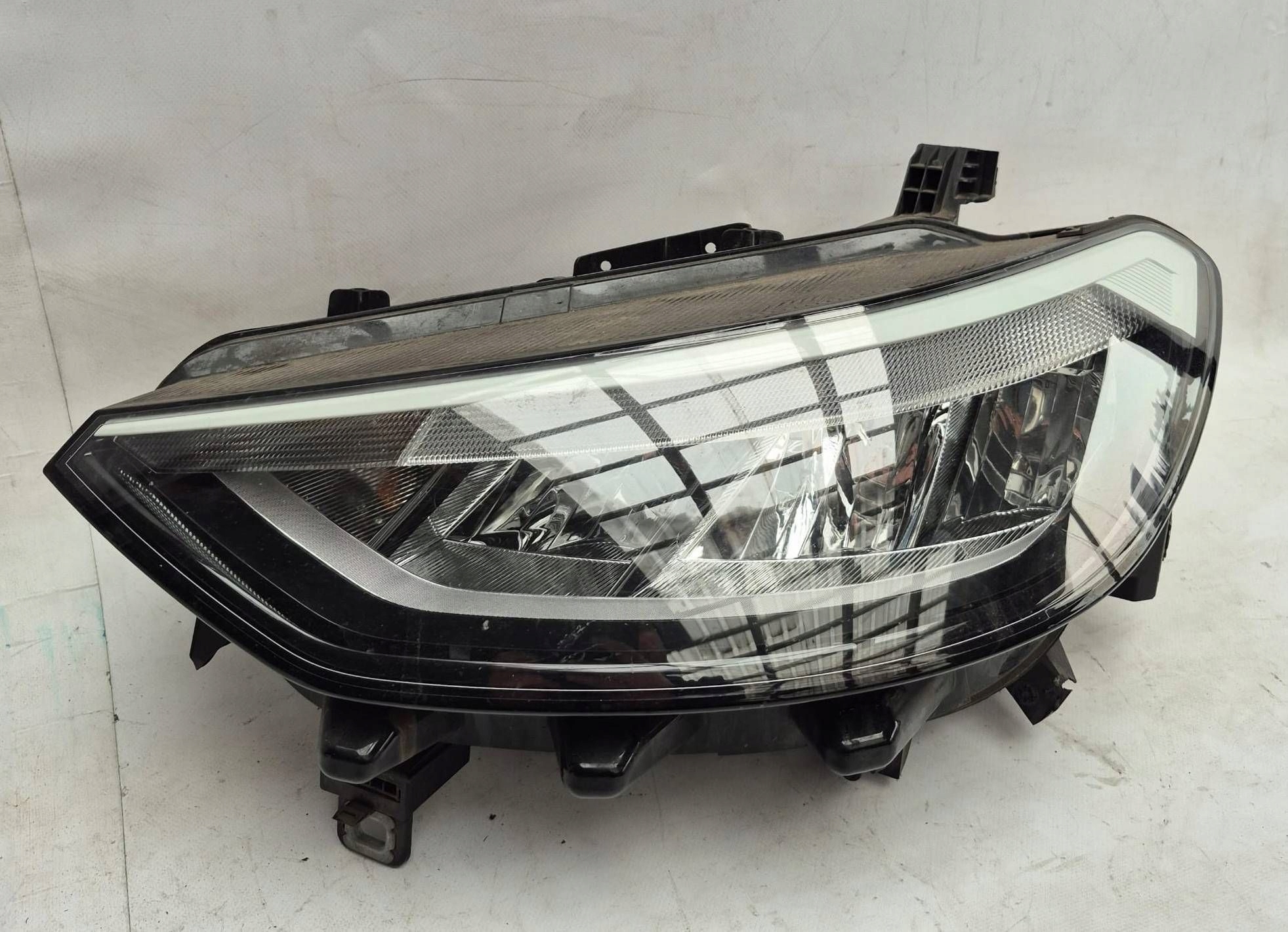 VW ID3 ID.3 10A 10B 19- light left front front FULL LED 10B941005A