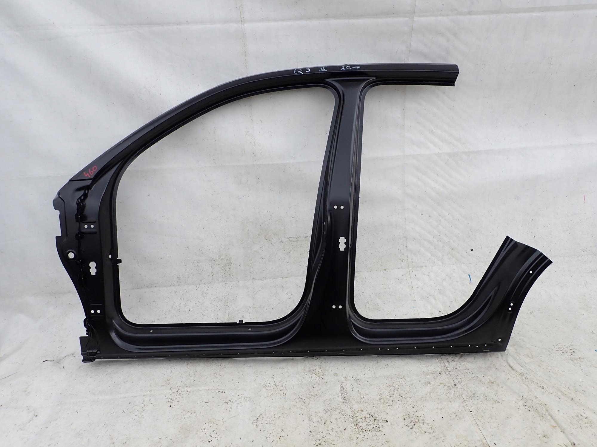 AUDI Q3 II 2 18-> threshold pillar RAMA side left front