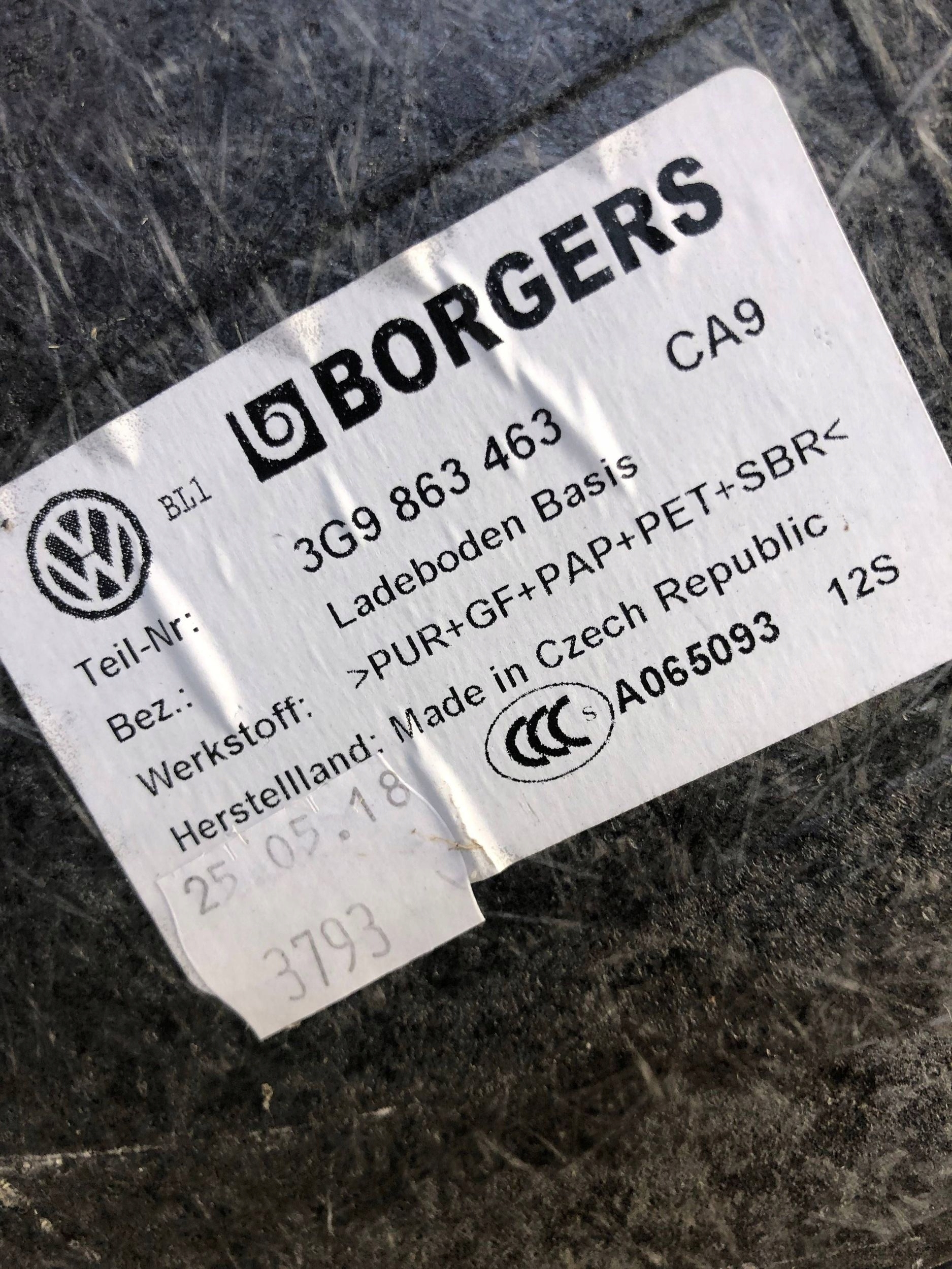 floor mats boot VW PASSAT B8 KOMBI 3G9863463