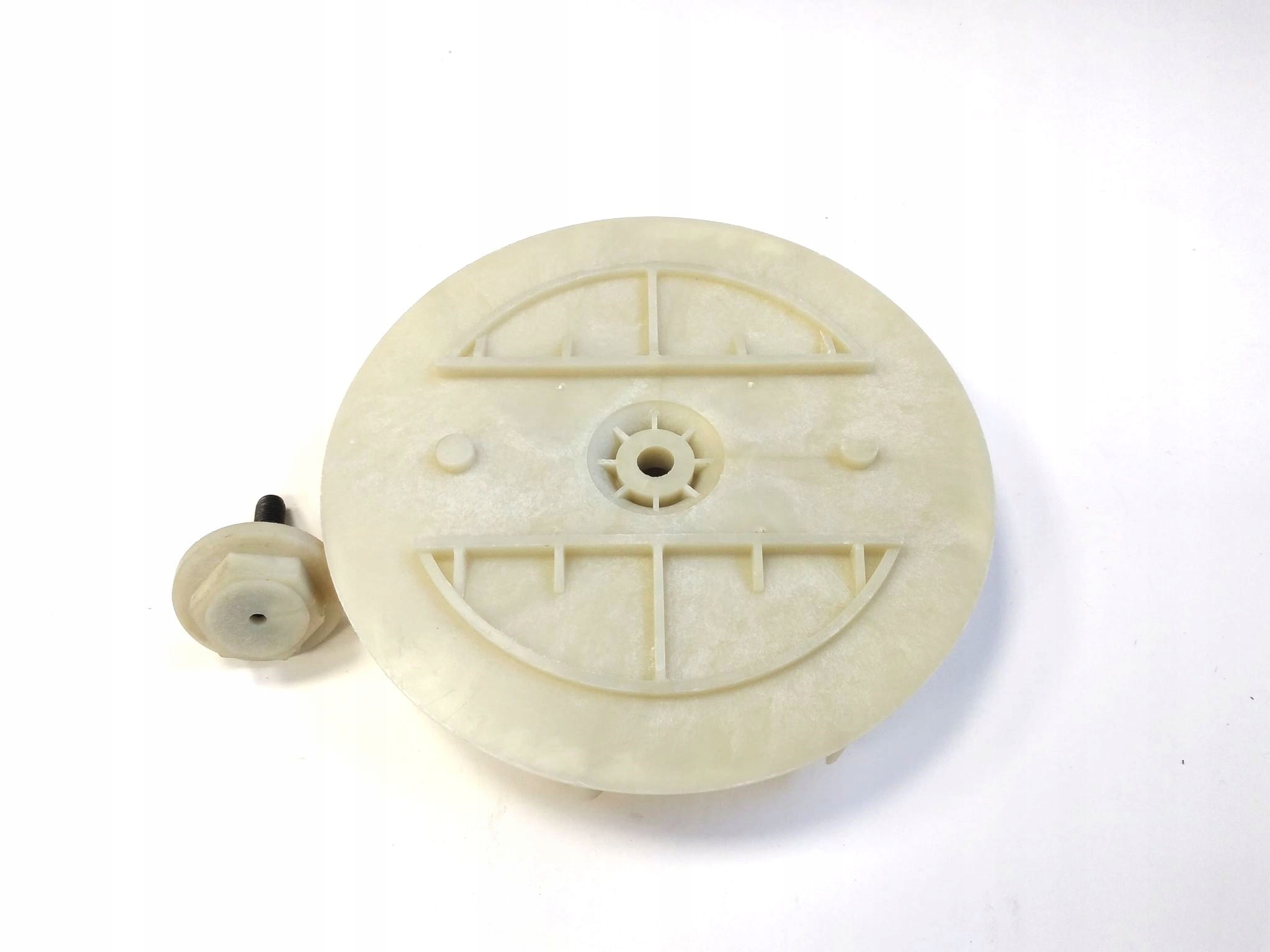 MOCOWANIE ŚRUBA NOŻA KOSIARKI ELEKTRYCZNEJ NAC LE16-38-PI-G