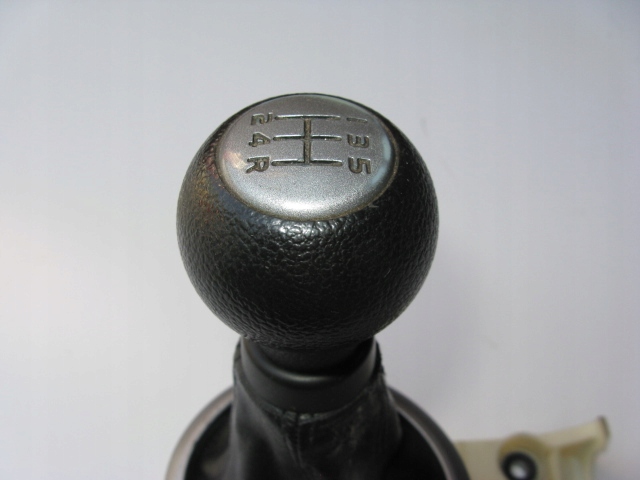 Pomello SEDICI,SUZUKI SX4 5 ingranaggi