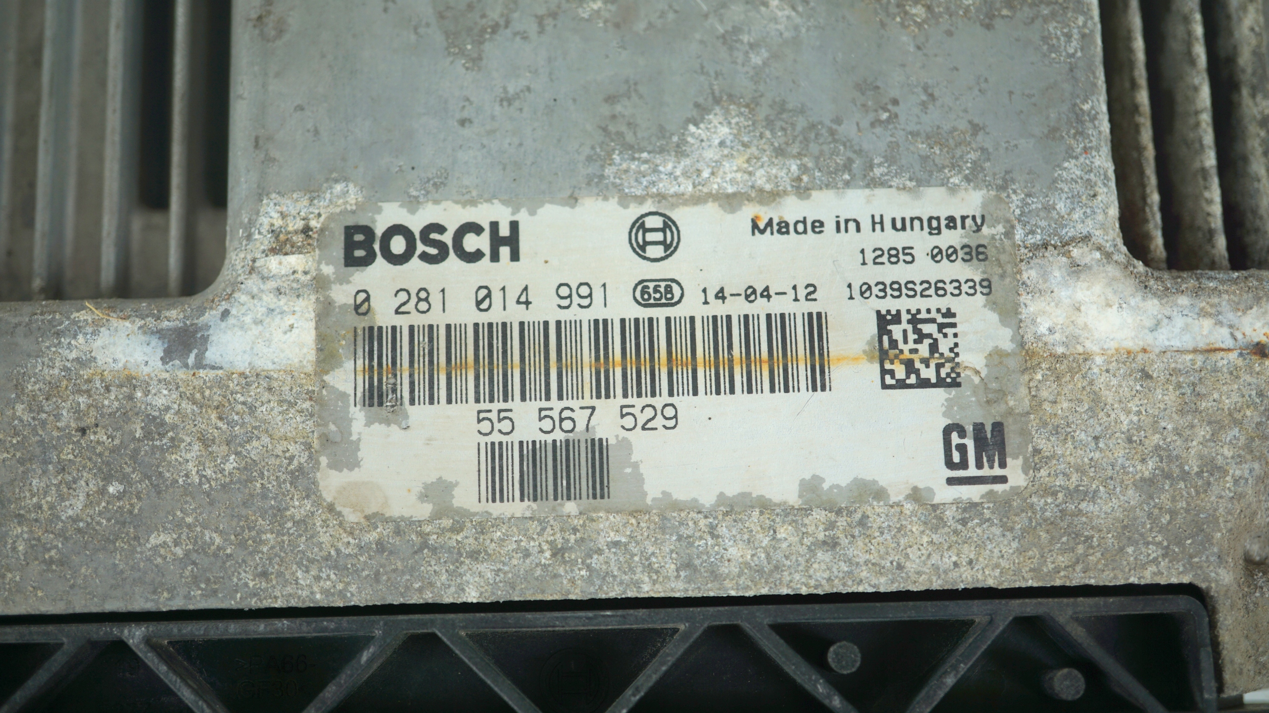computer control unit of the engine SAAB 9-3 II YS3F 1.9 TID 0281014991 55567529