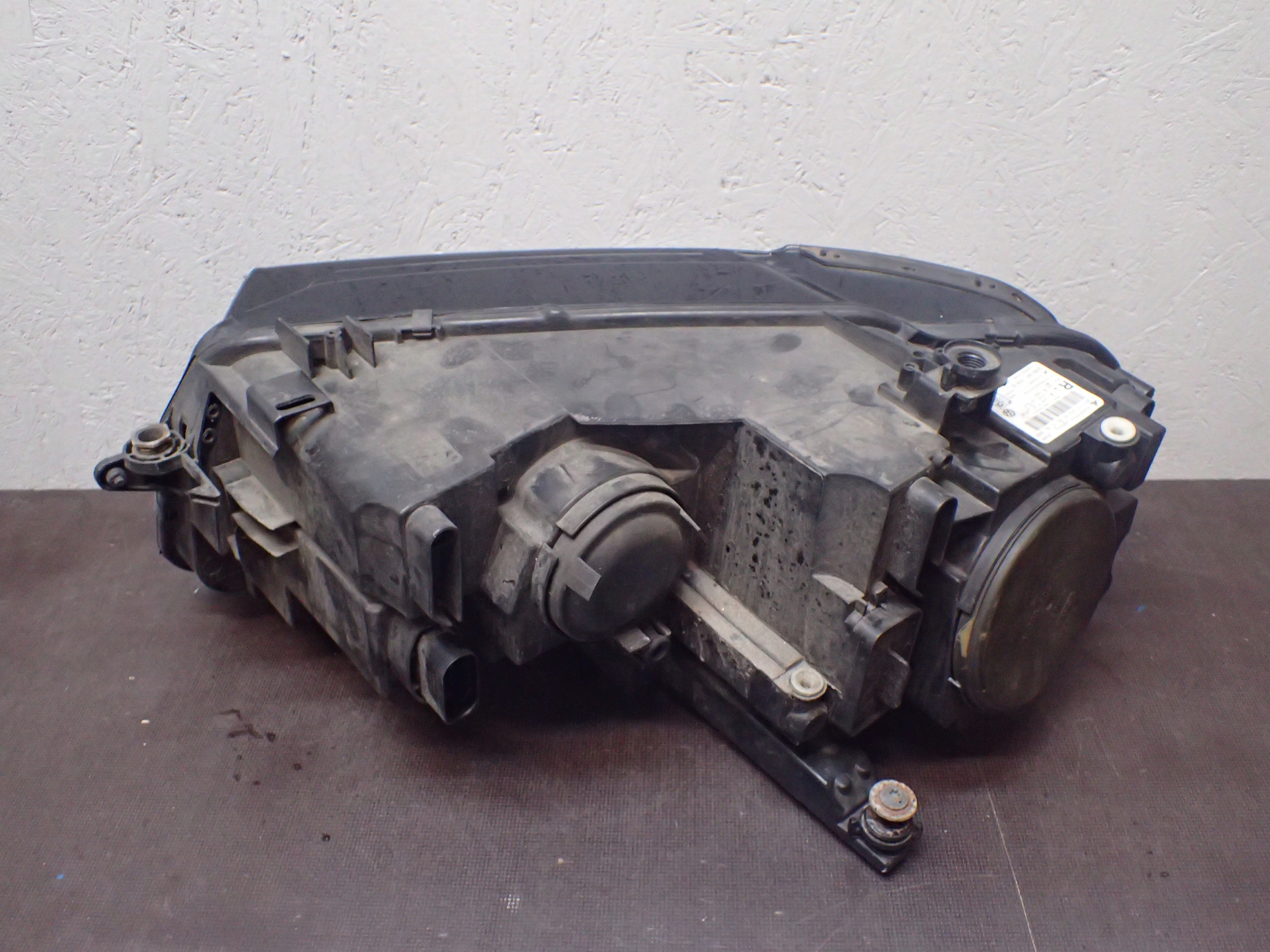 LIGHT FRONT RIGHT VW TIGUAN 15- 5NB941006B