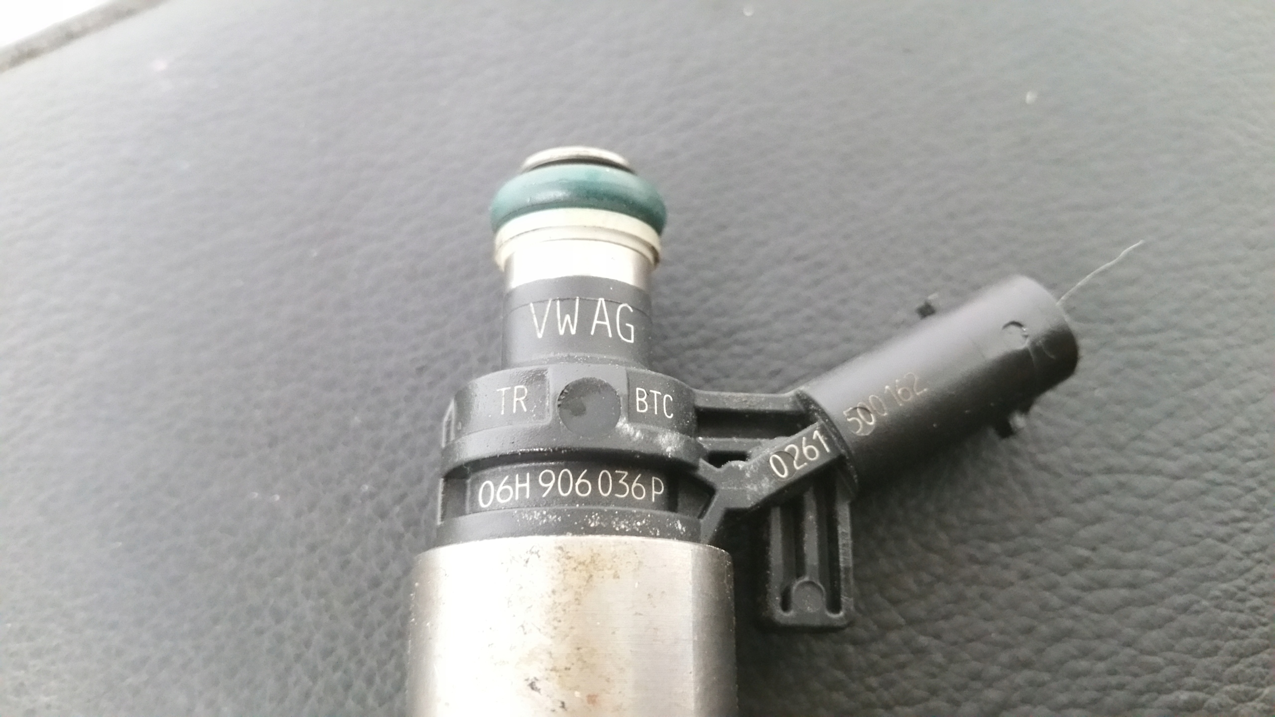 injector 06H906036P Audi A4 B8