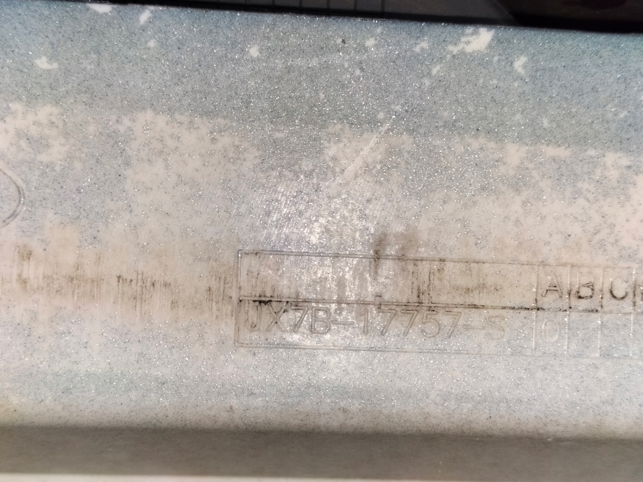 Frontstoßstange vorne FORD FOCUS MK4 18- ST