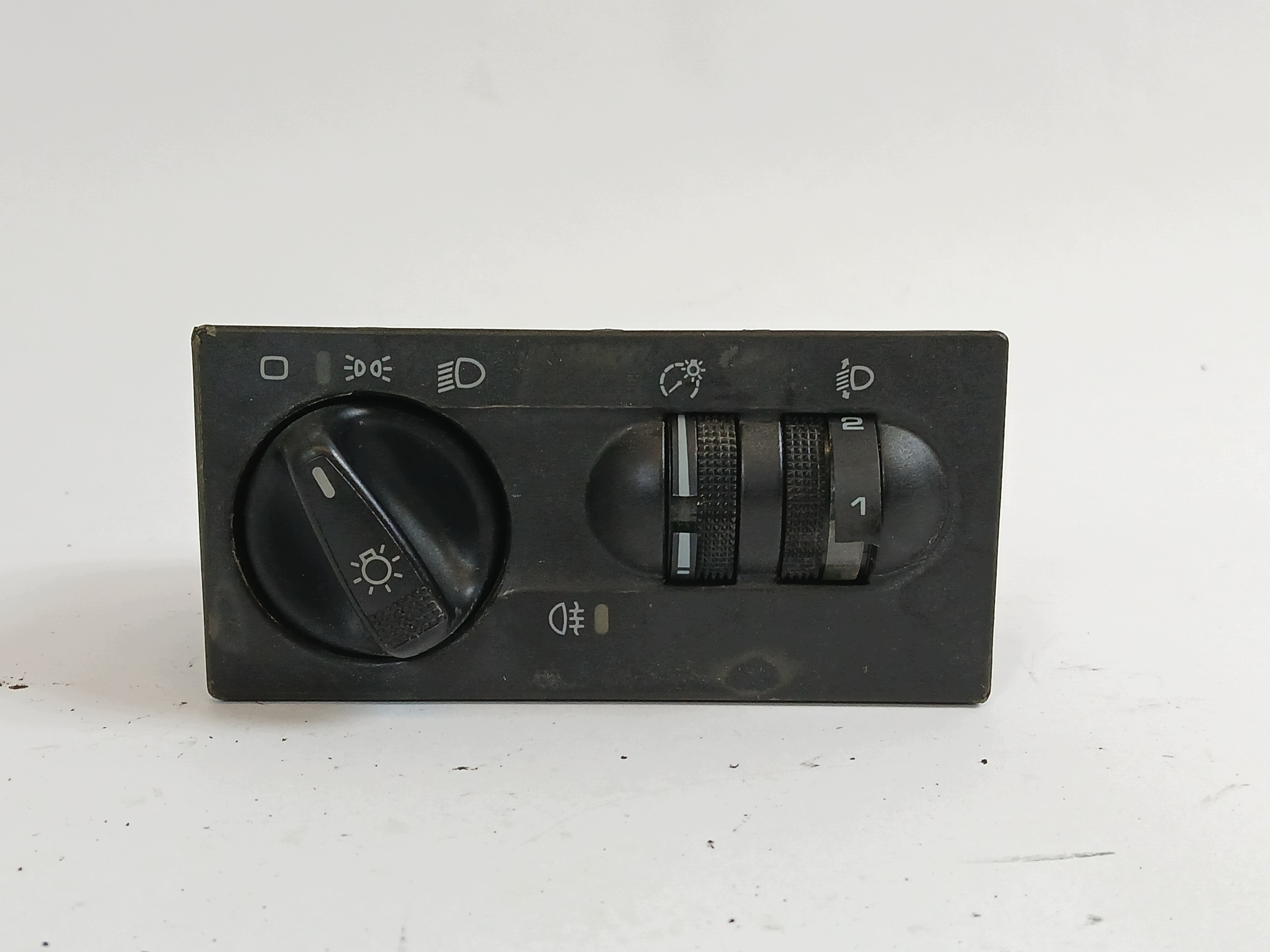 VW GOLF III light switch 1H6941531N