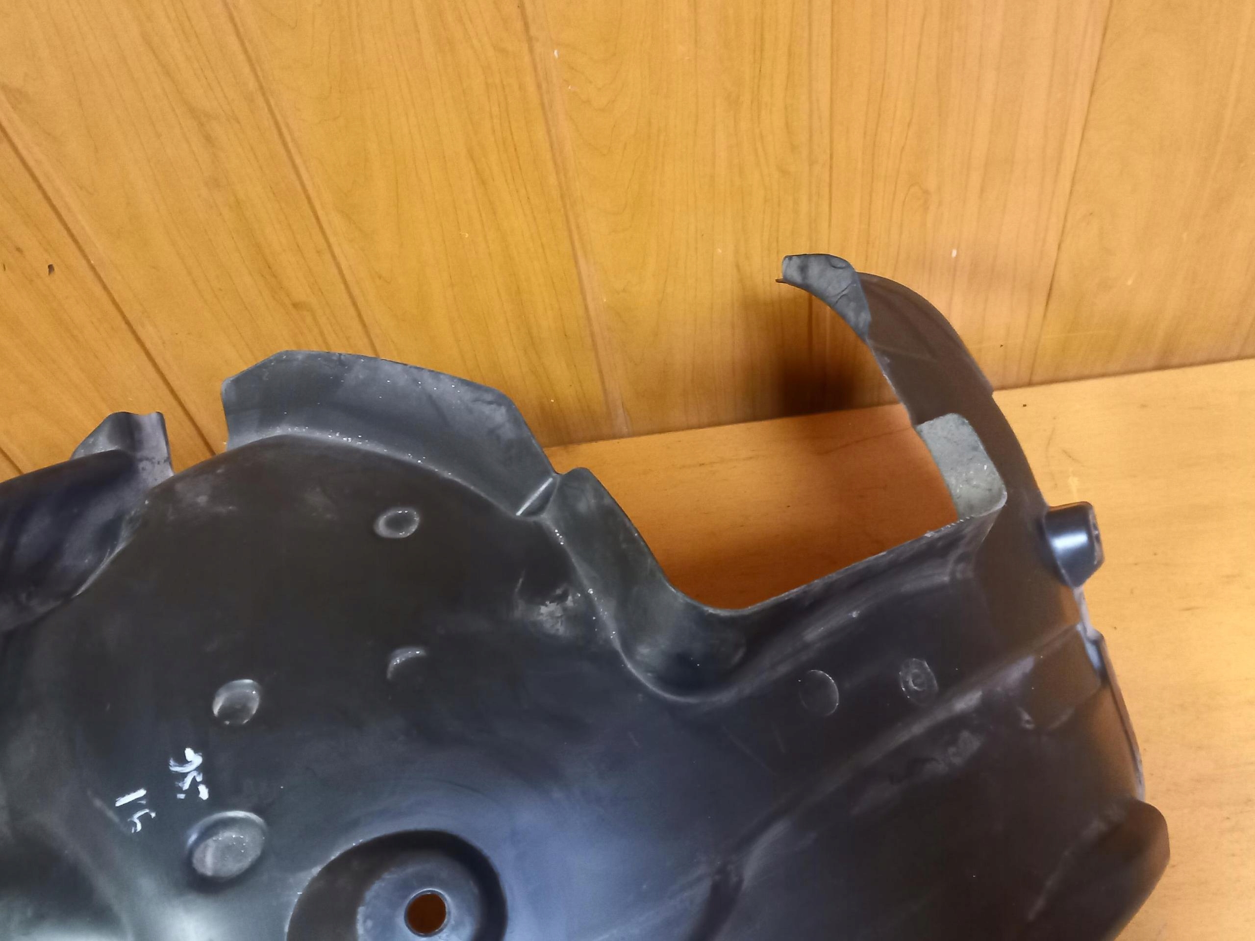 mudguard right front rear part BMW SERIA 3 E90 E91 7059378