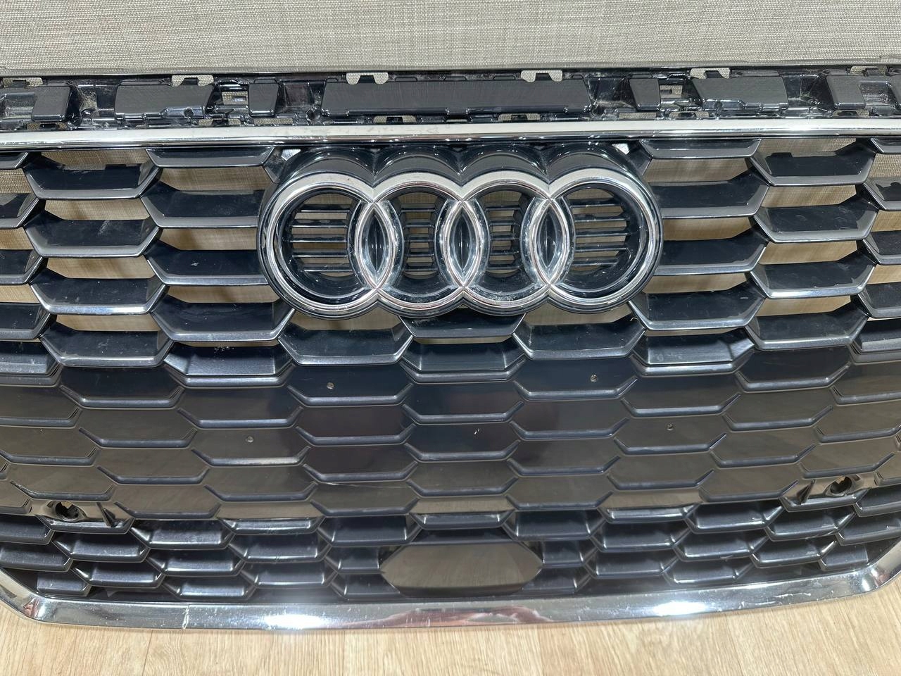 Grille AUDI A3 8Y 2020-2023 8Y0853651A