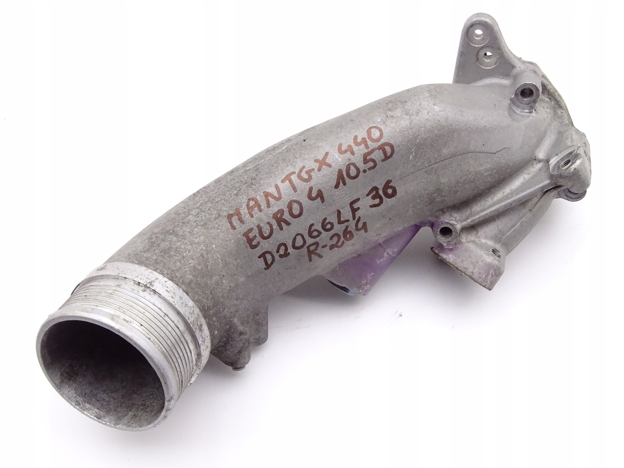 51.09411-3633 - MAN TGX 440 E4 E5 труба впускного коллектора