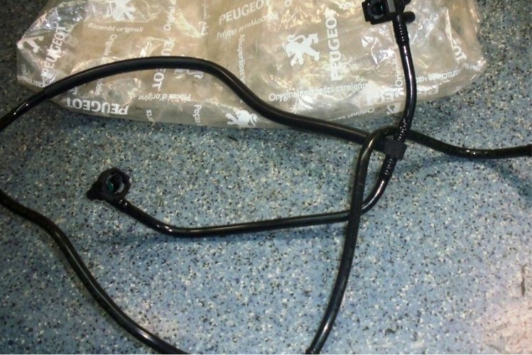 PRZEWÓd HAMULCOWY PEUGEOT 807 4572W1 Typ samochodu Samochody osobowe