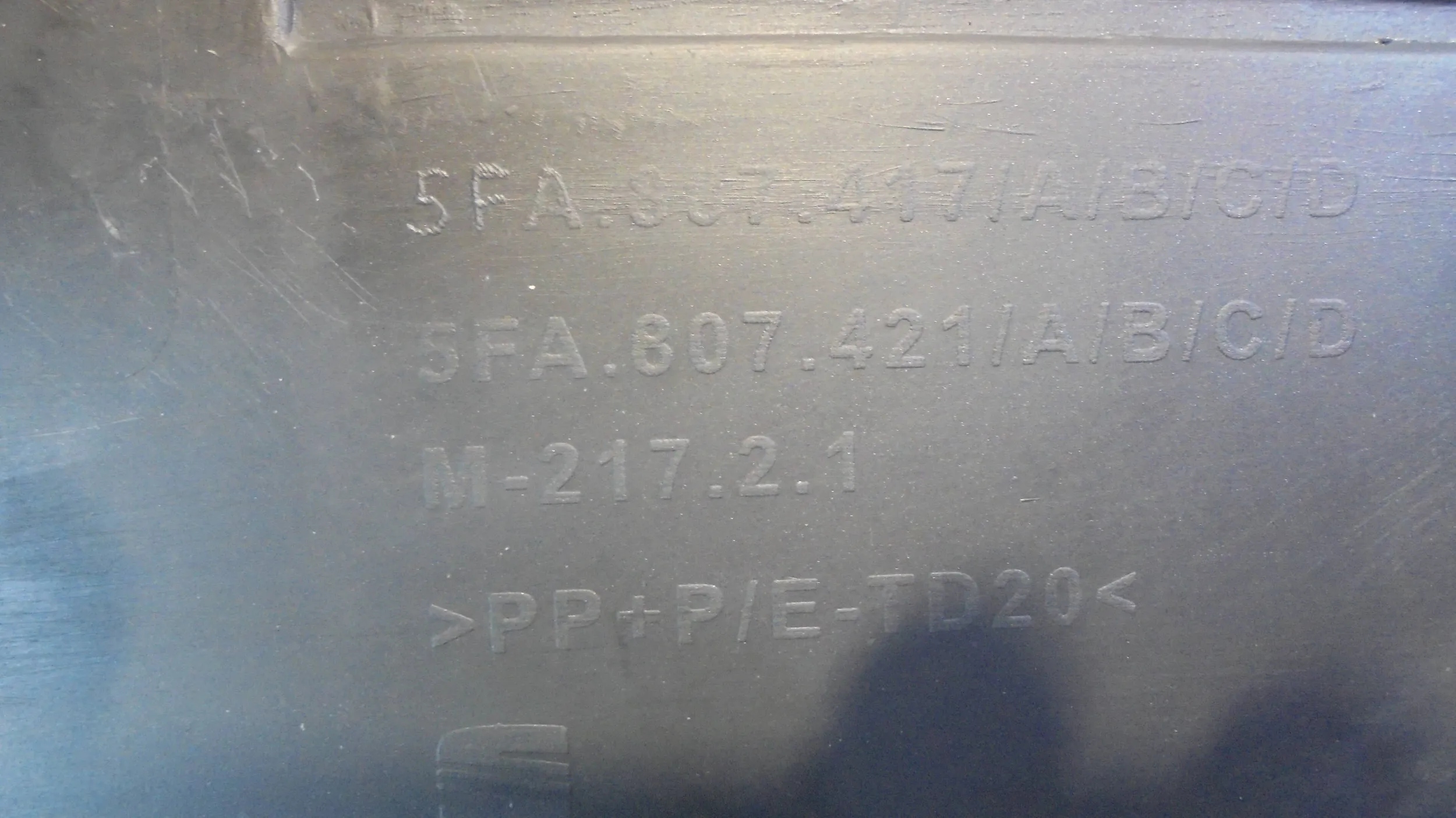 STOSSSTANGE HECK 5FA807421A SEAT LEON 5FA PDC