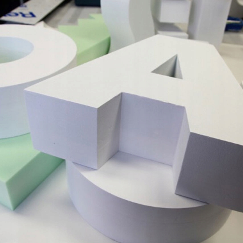 Litery ze styroduru wysokość 20cm grubość 4 cm