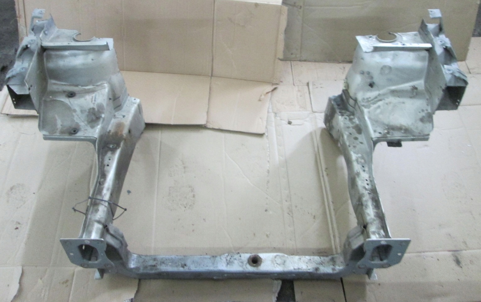 CHRYSLER TOWN COUNTRY 11 ЧВЕРТЬ ПЕРЕДНЯ ЛІВА ПРАВА