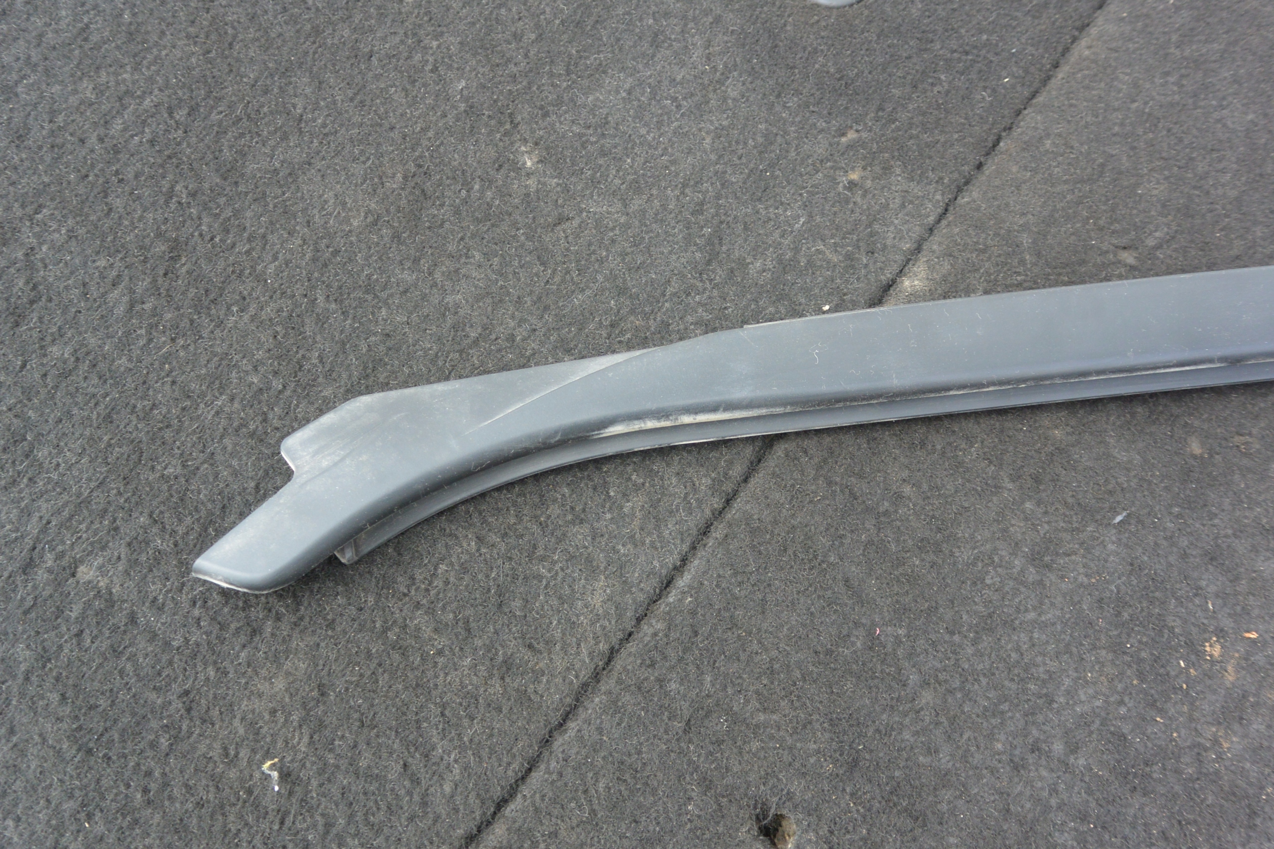 moulding windows CZOLOWEJ right BMW 3-SERIA F30