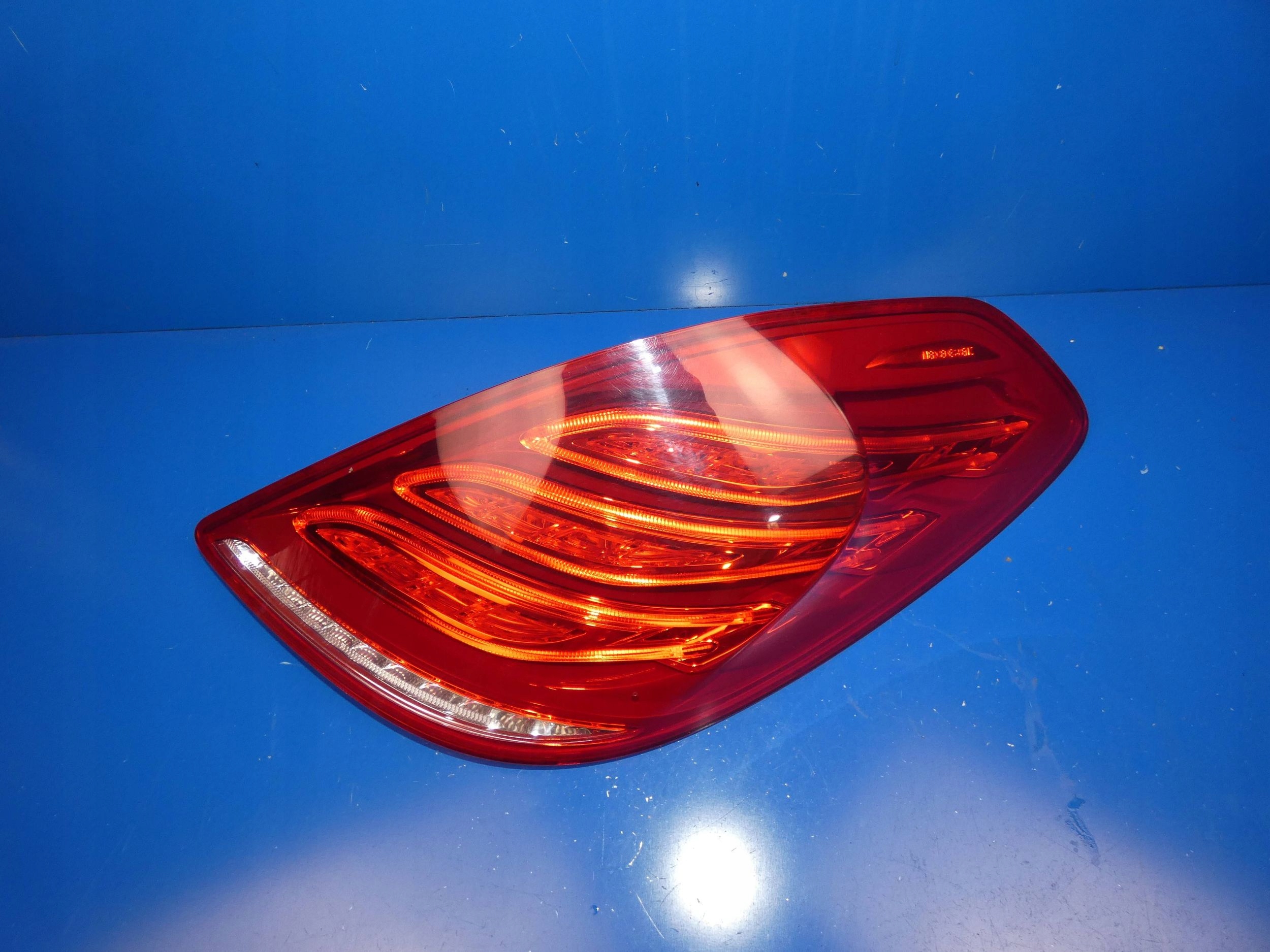 MERCEDES S KLASA W222 light right rear part rear right