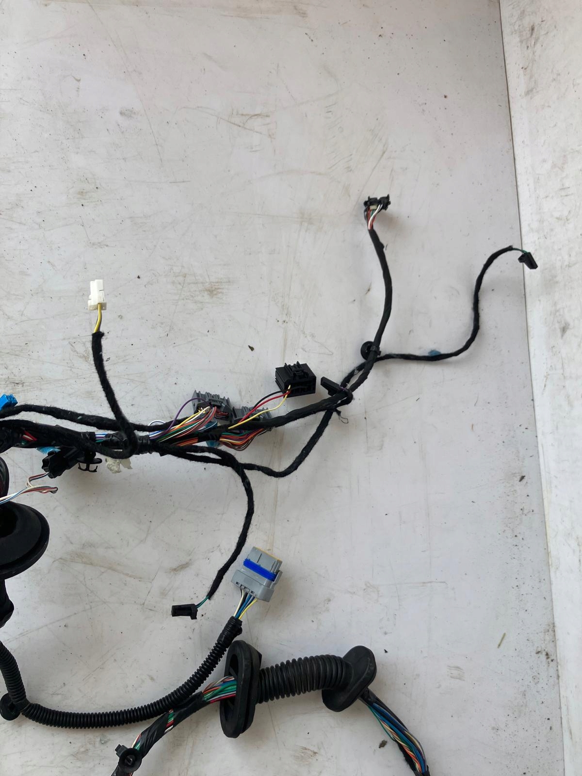 bundle wiring door right front TESLA MODEL S 1004424-01