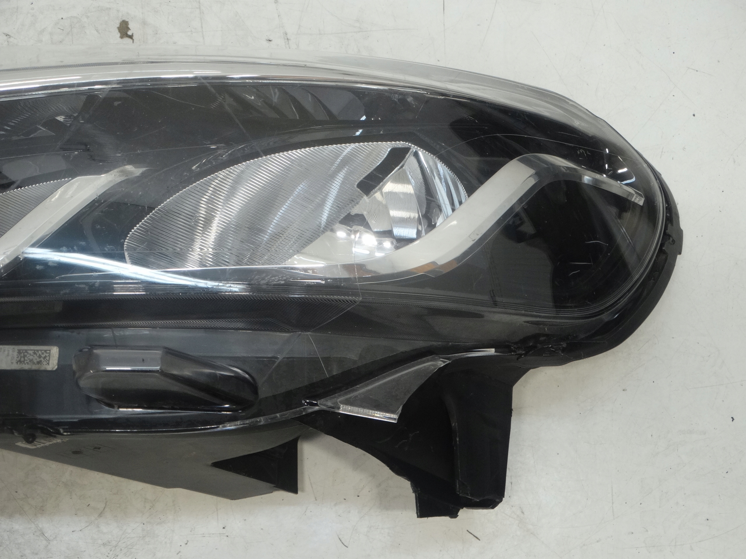 light REFLEKTOR left front TOYOTA PROACE II CITY 16-21R. 9808581280