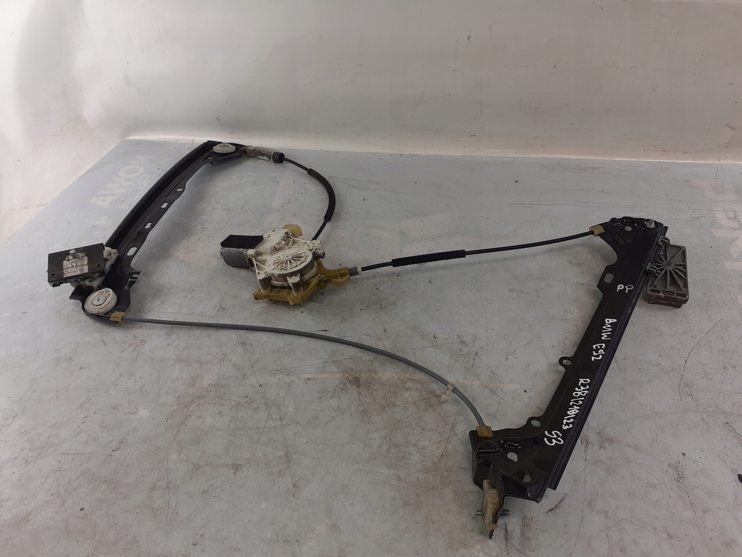 7193456 - BMW E92 купе стеклоподъемник передний правый