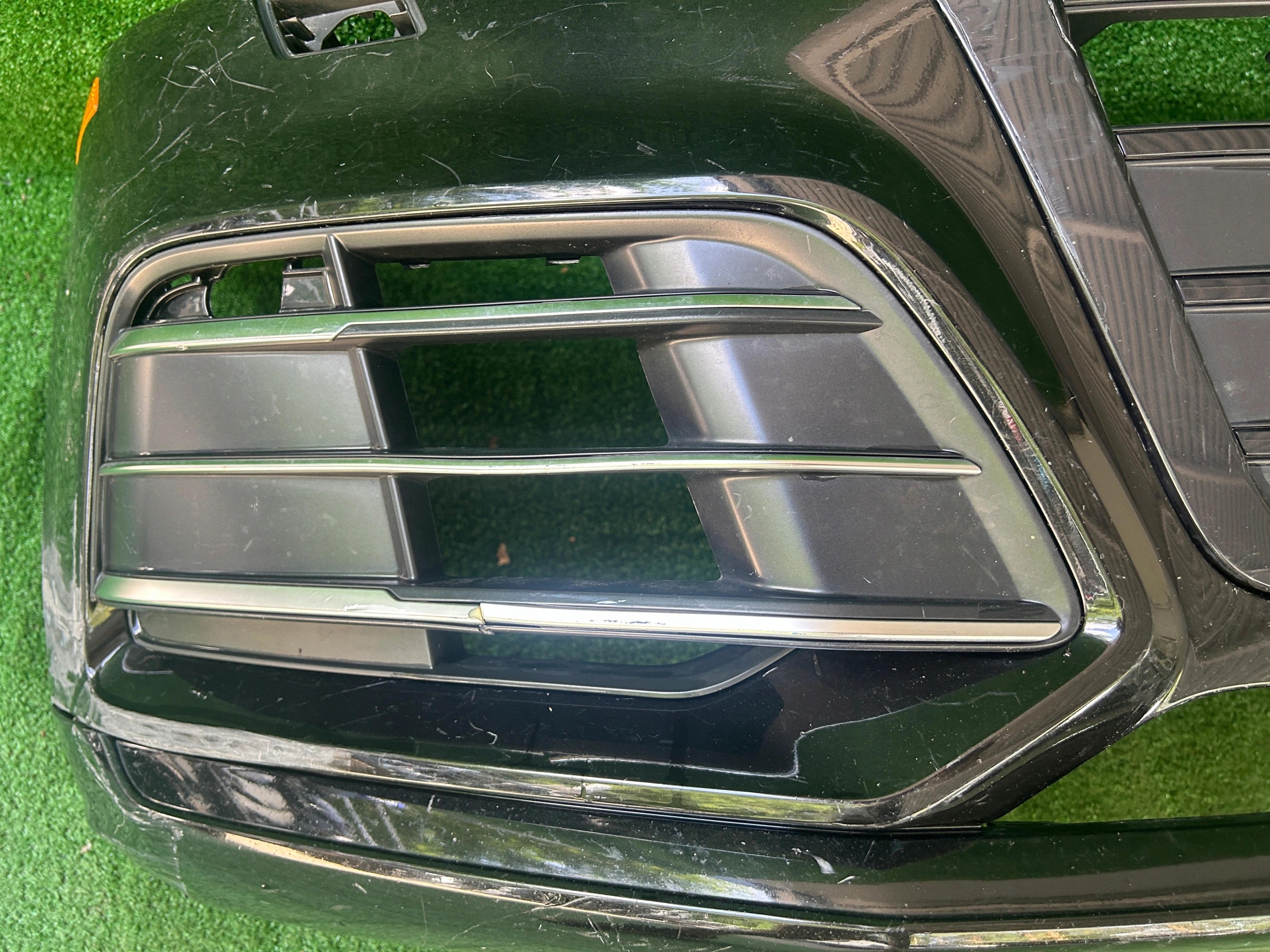 Audi Q5 2 II 80A 17- S line bumper front front