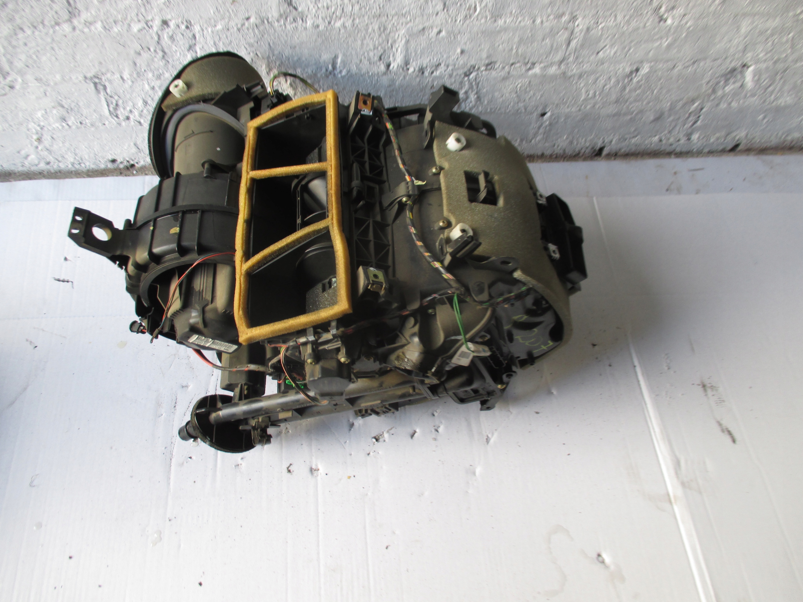 9649783980 - Peugeot 207 06 обігрівач