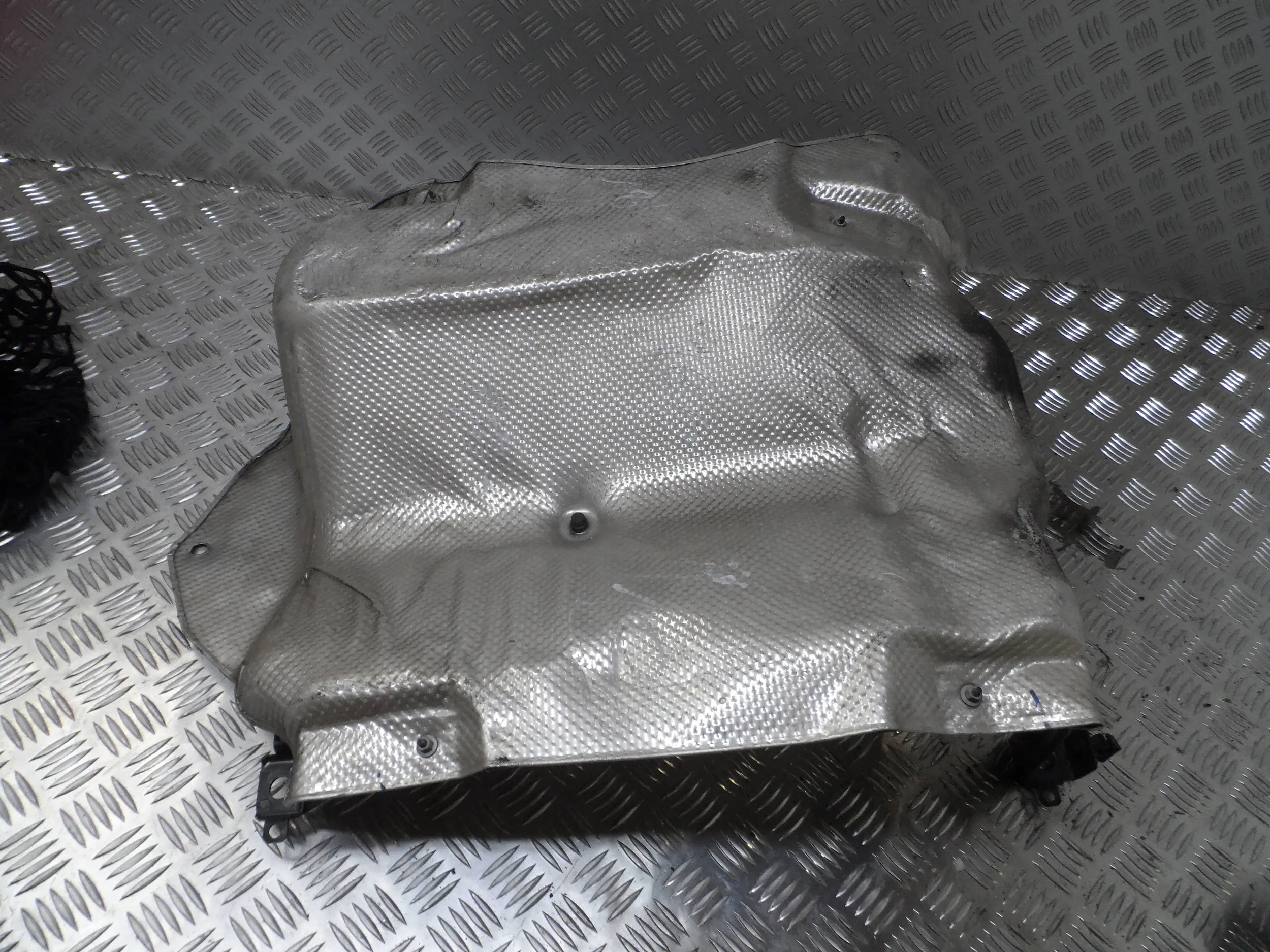 OSŁONA ZBIORNIKA PALIWA JEEP COMPASS II