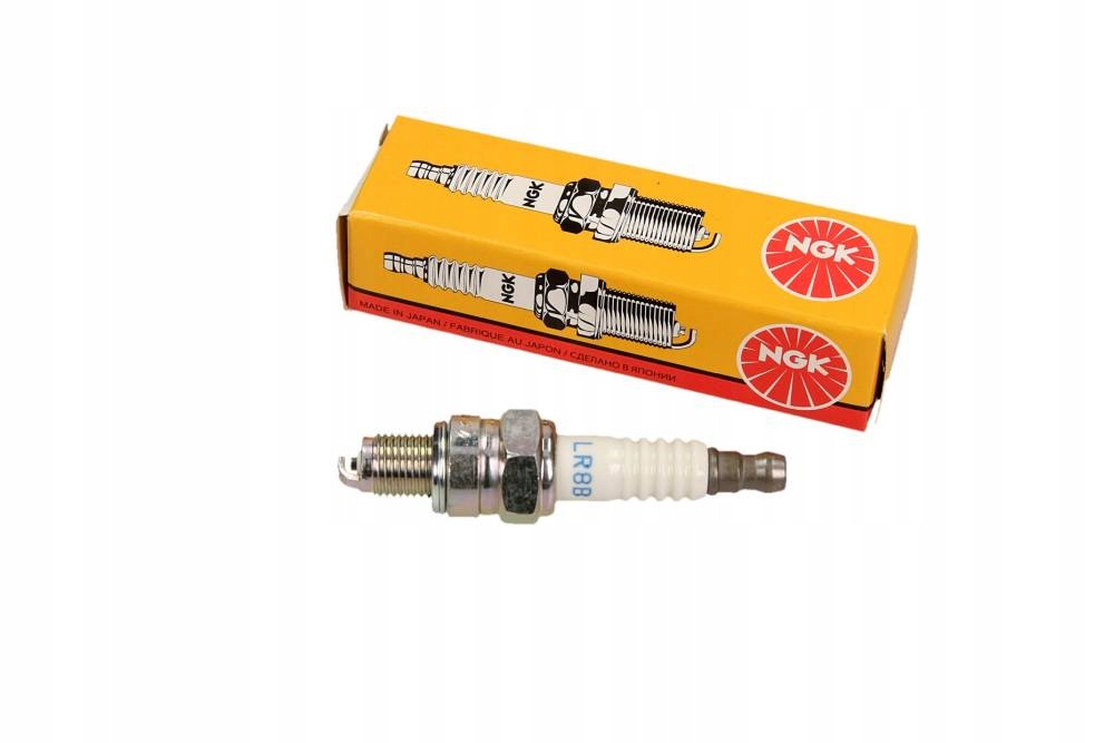 NGK ŚWIECA ZAPŁONOWA 6208