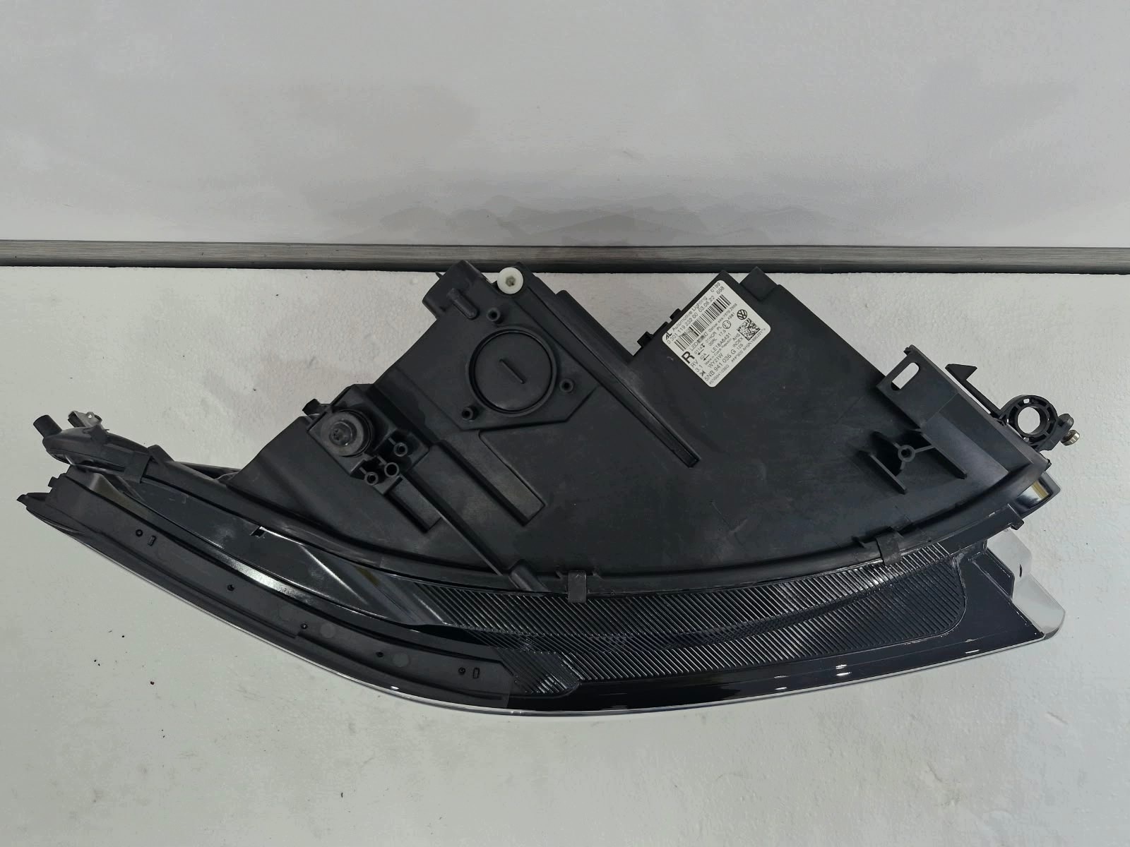 light right VW Tiguan II LIFT FULL LED