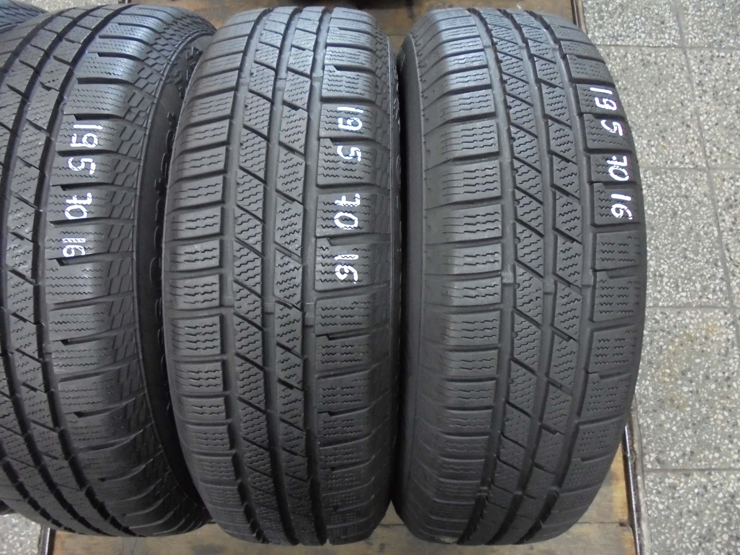 ZIMOWE 195/70/16 195/70R16 CONTINENTAL CROSSWINTER Model ContiCrossContact Winter