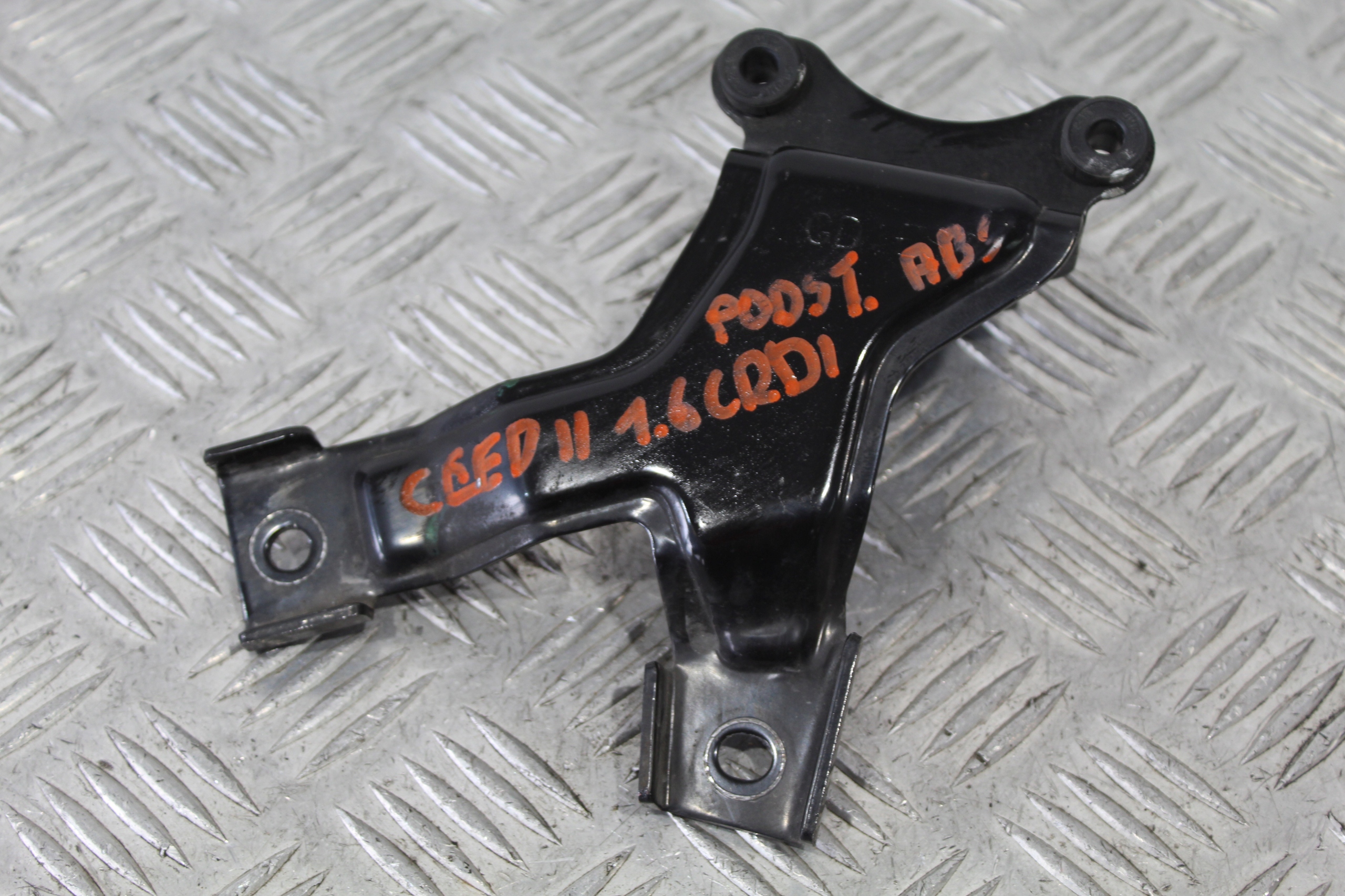 SUPPORT SUPPORT PLAQUE POMPY ABS KIA CEED II LIFT