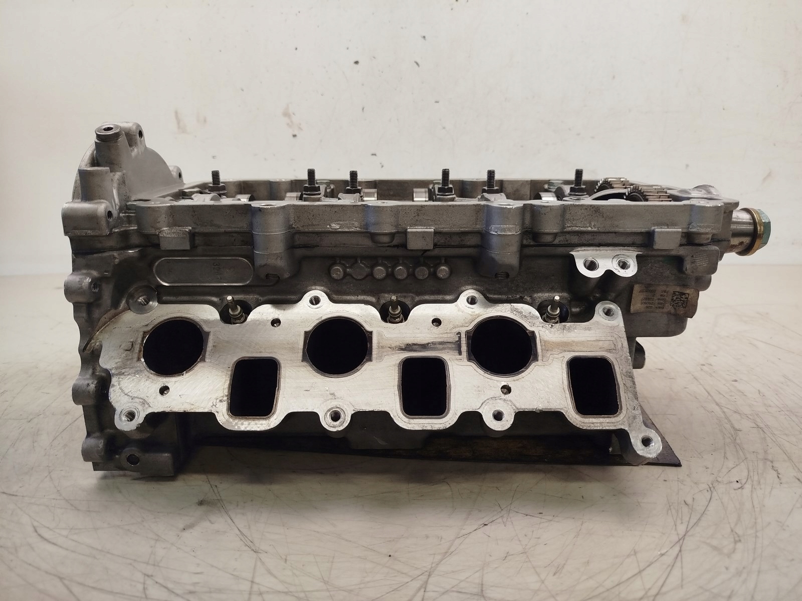 glava motora VWAG 059AG 059063BF 3.0 TDI BKS
