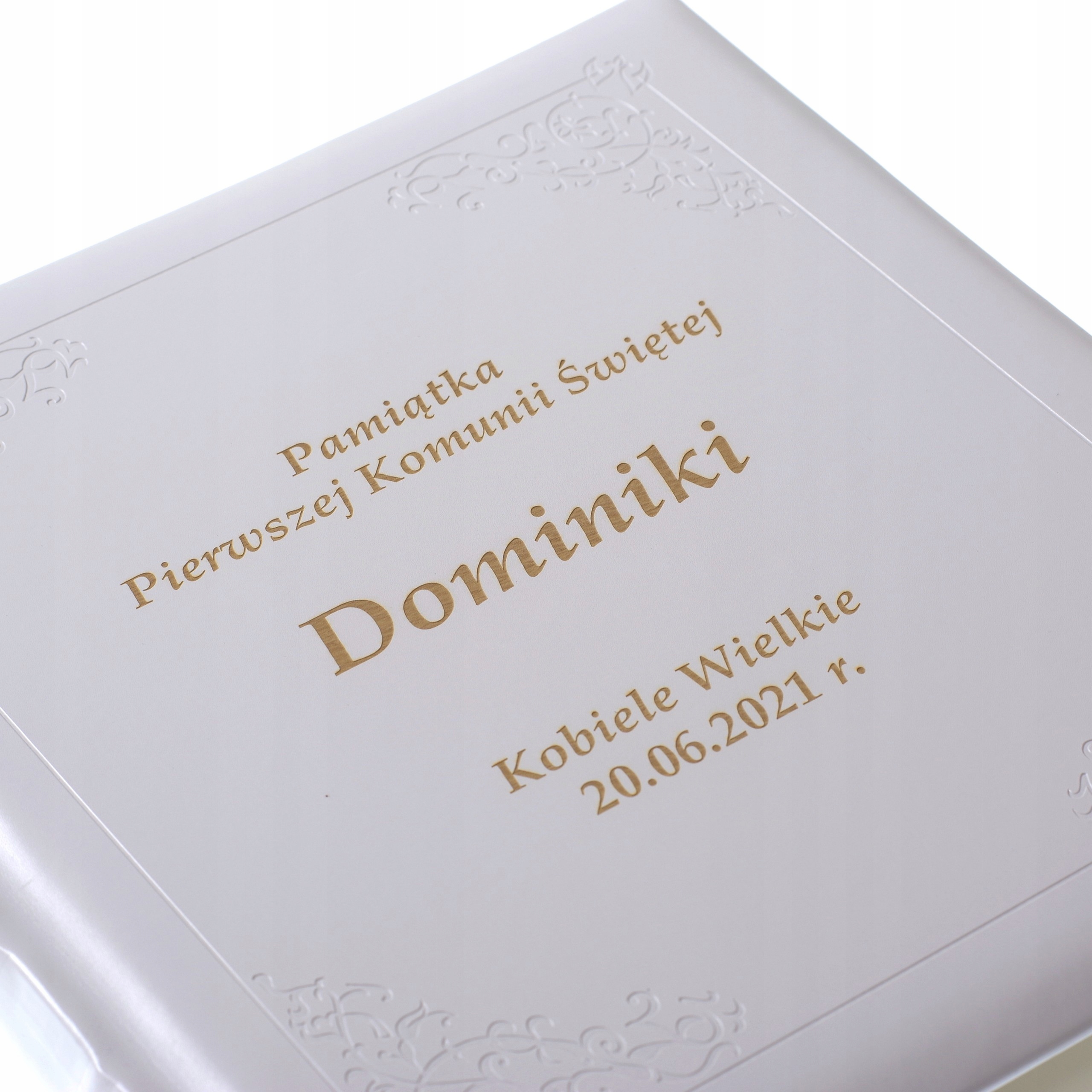 Album Na Zdjęcia Personalizowany Pierwsza Komunia 100 Stron Z Grawerem