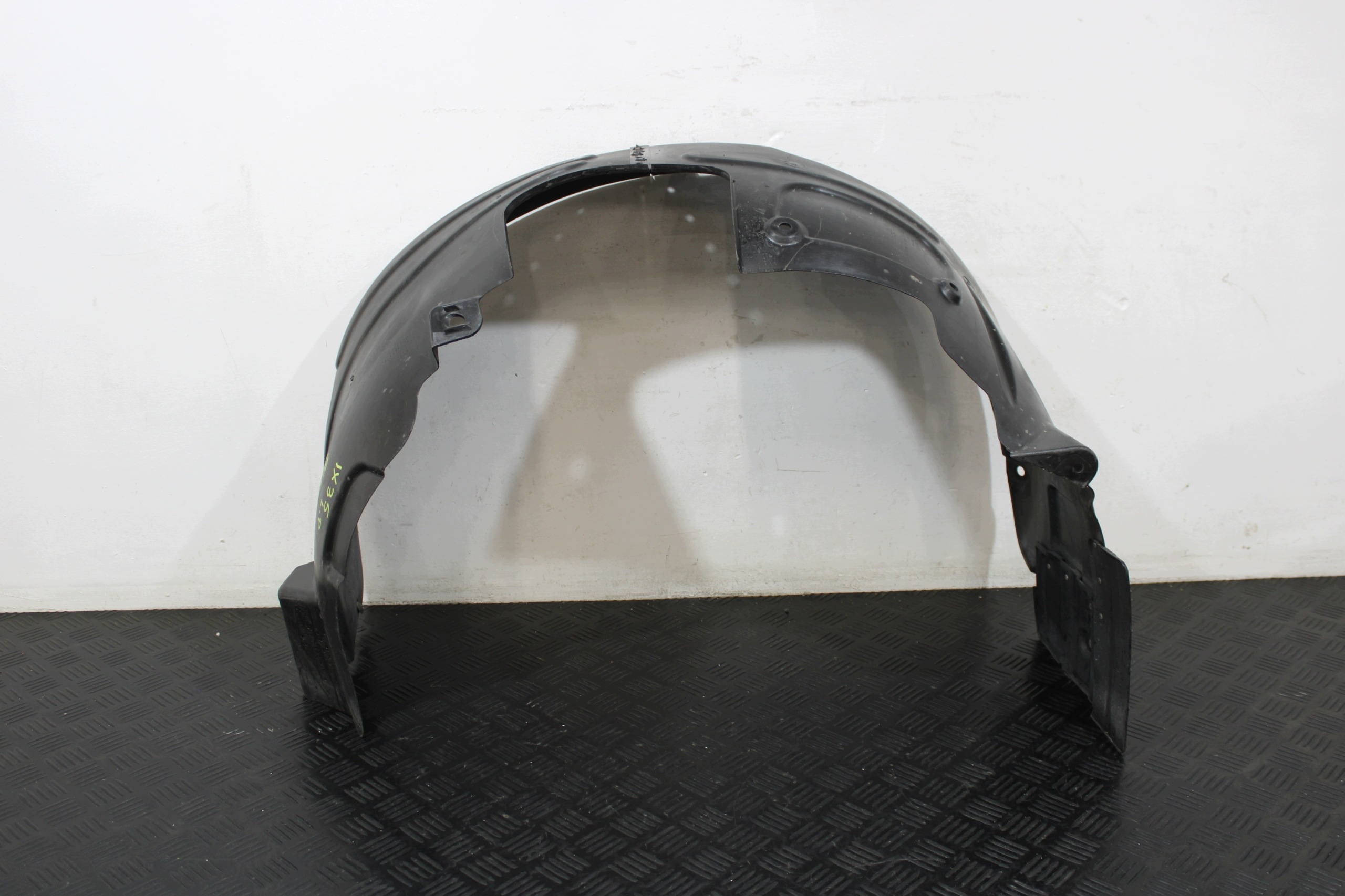 mudguard left front 86815-ZY000 HYUNDAI IX35 LIFT