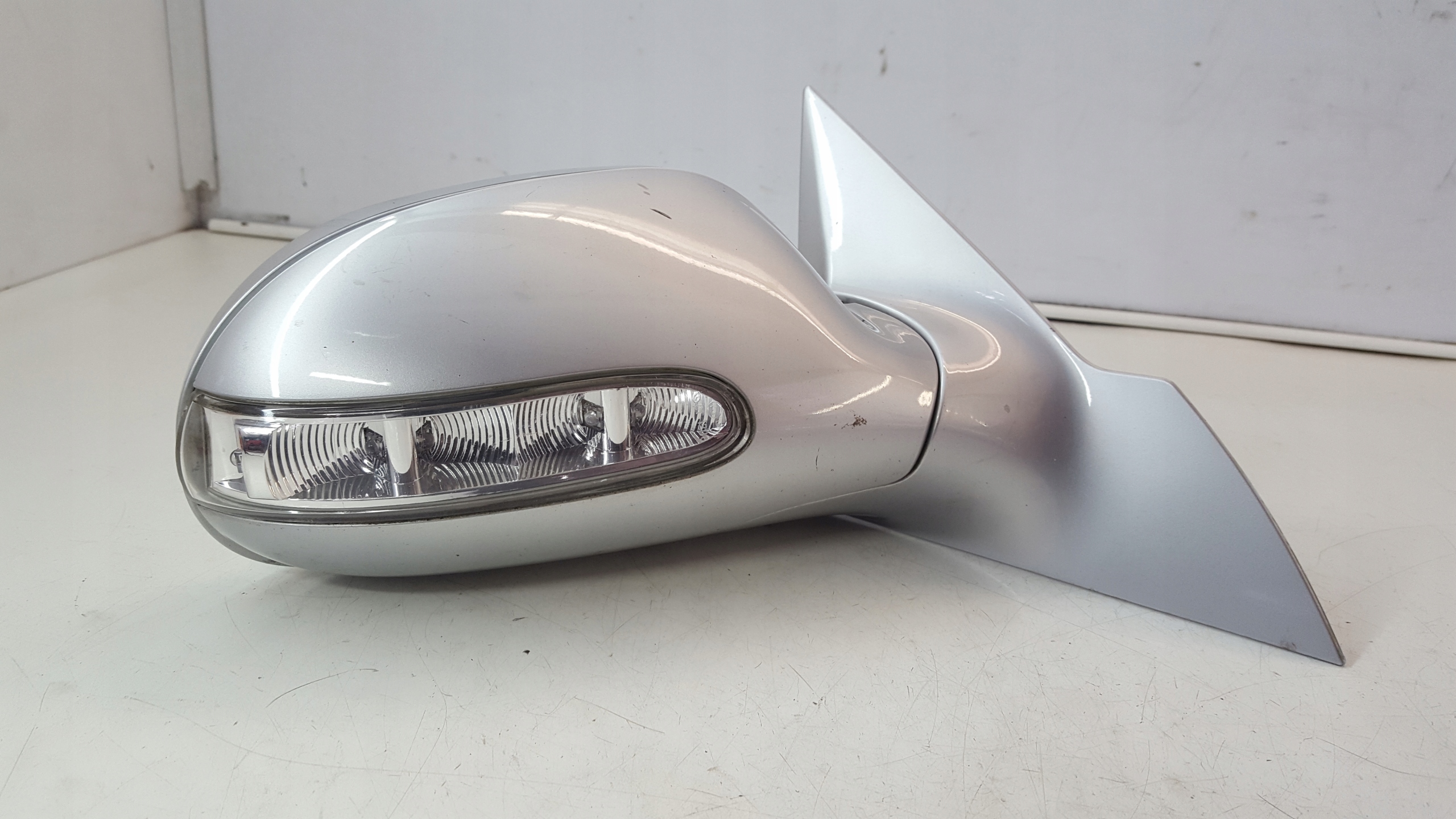 mirror right 9PIN 744 europa Mercedes W209
