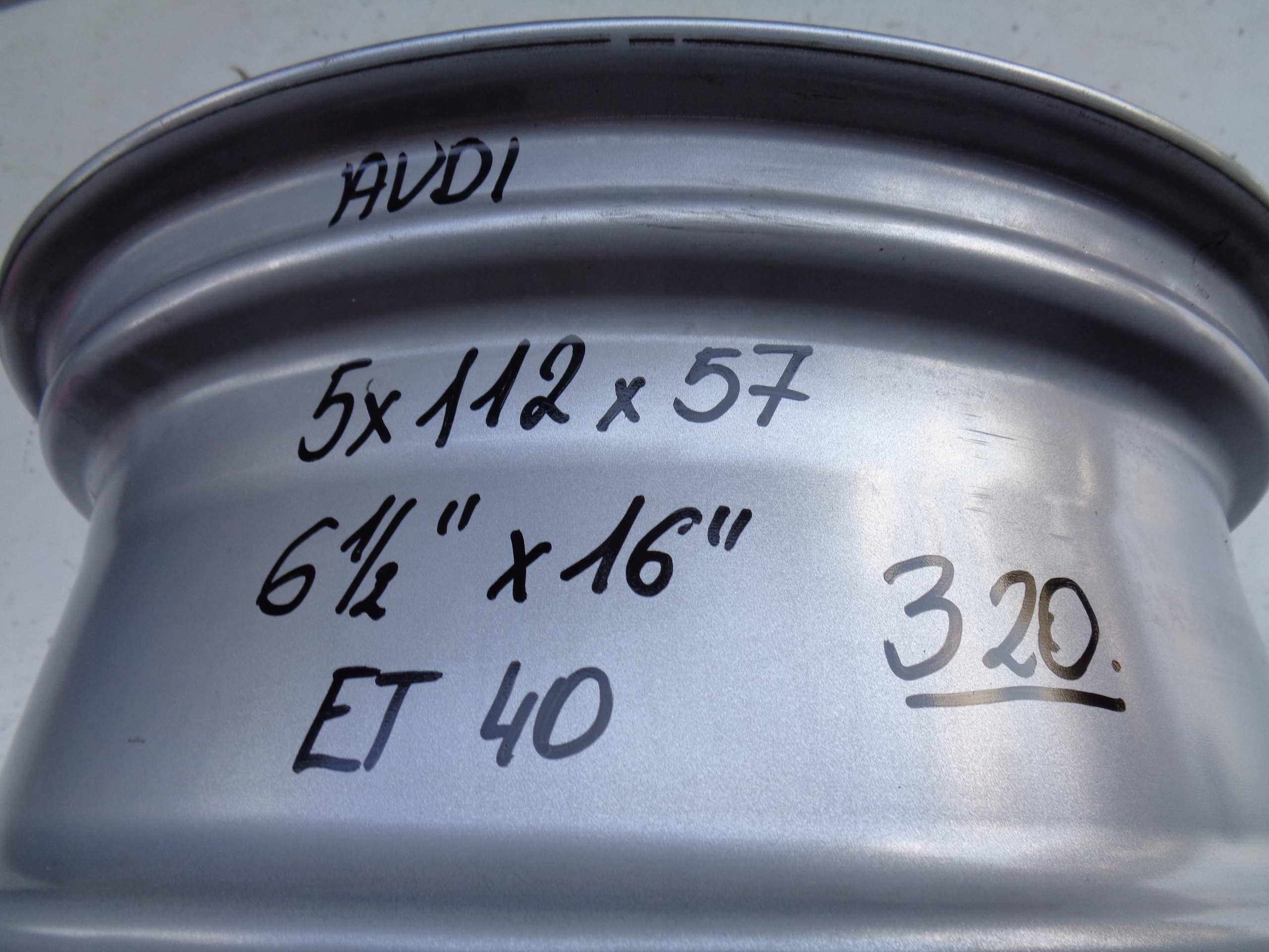disk hliníkový AUDI 6,5JX16 ET40 5X112