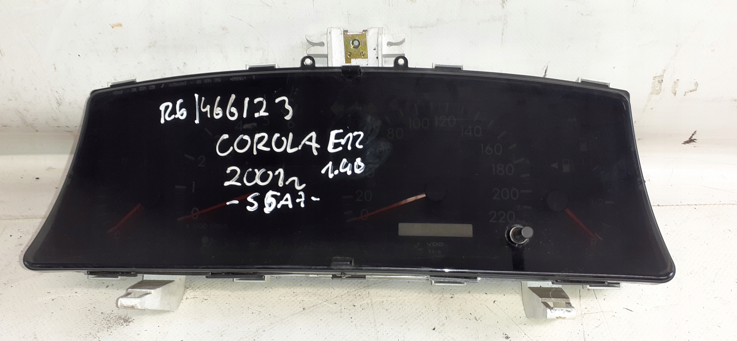 dials dials TOYOTA COROLLA E12 1.4 83800-02C90
