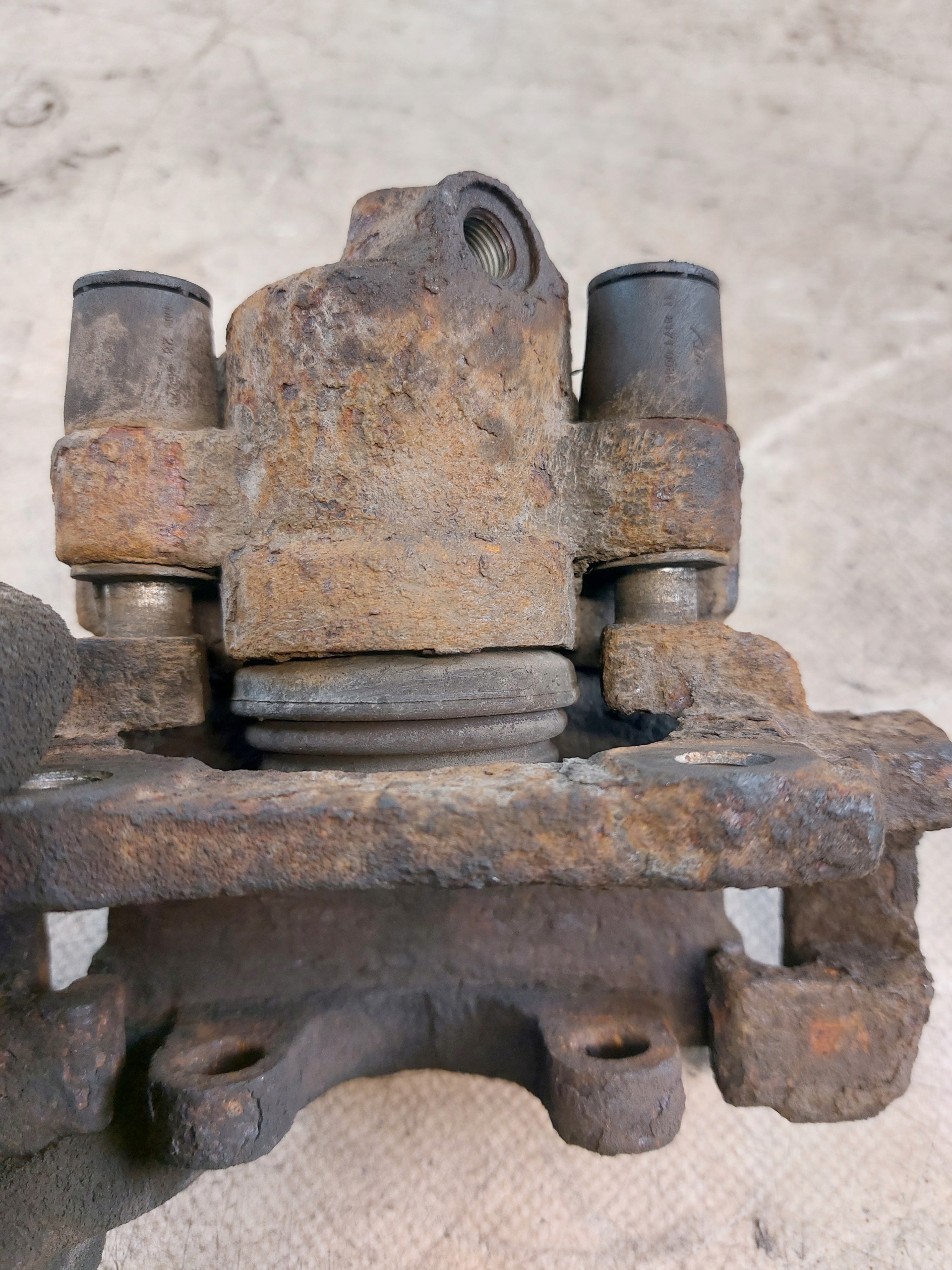 caliper brake right rear part BMW E46 2.0B R4 143KM