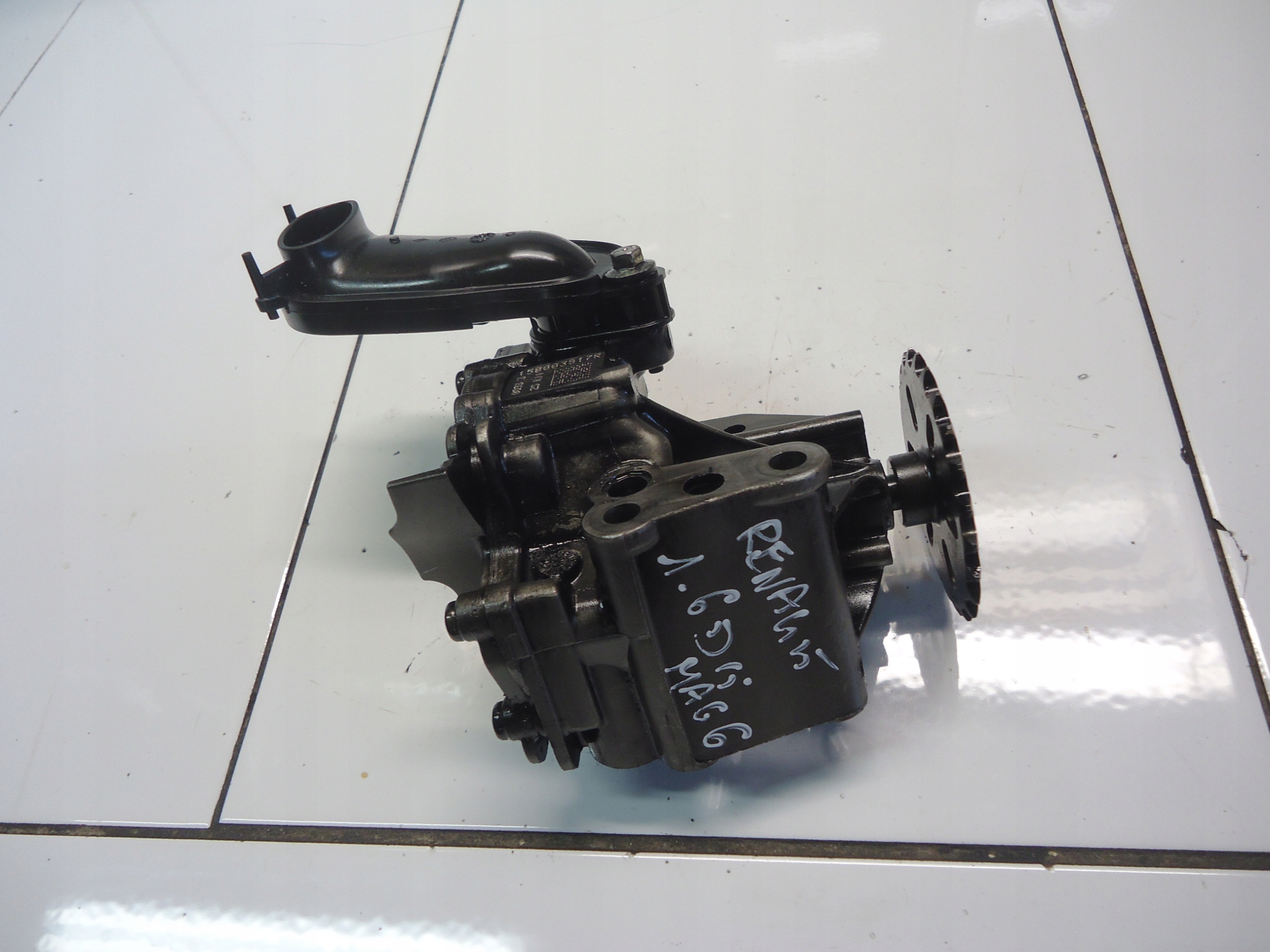 RENAULT 1.6DCI R9M Ölpumpe 150003817R