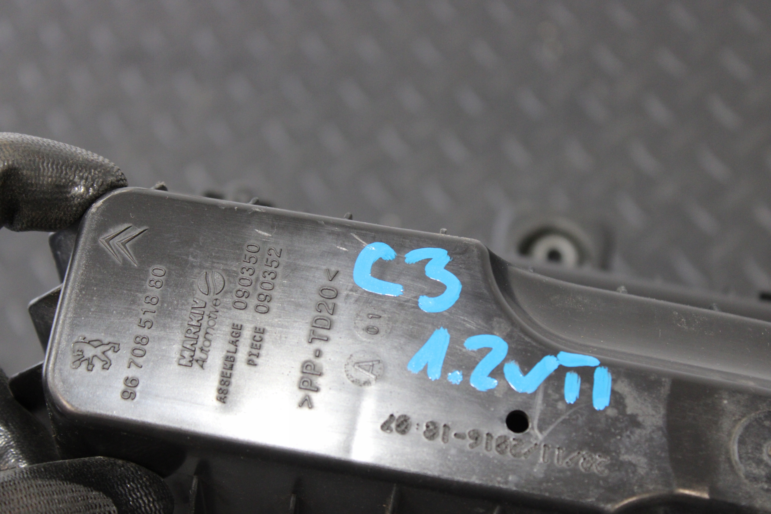 Gehäuse filter luft 9670851880 CITROEN C3 III 3