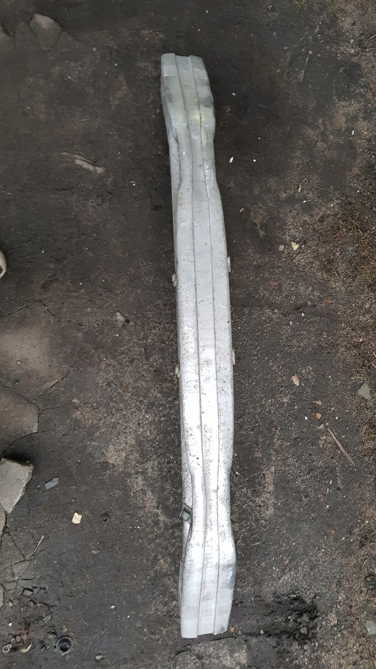 AUDI A8 D3 3.0 sider pillar front AMBSORBER of a bumper