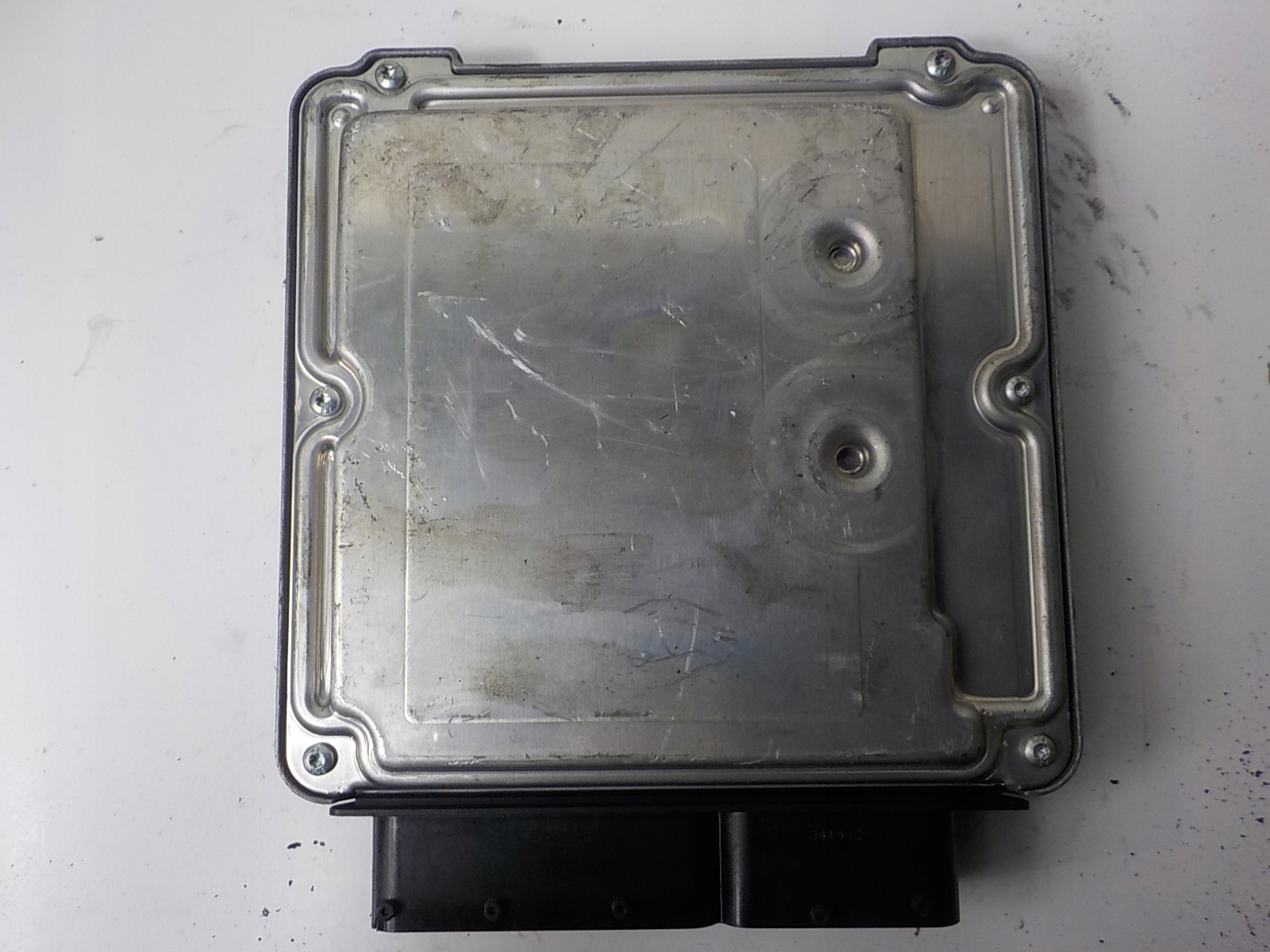 AUDI Computer Bedienteil 8E0910115J 0261S02145
